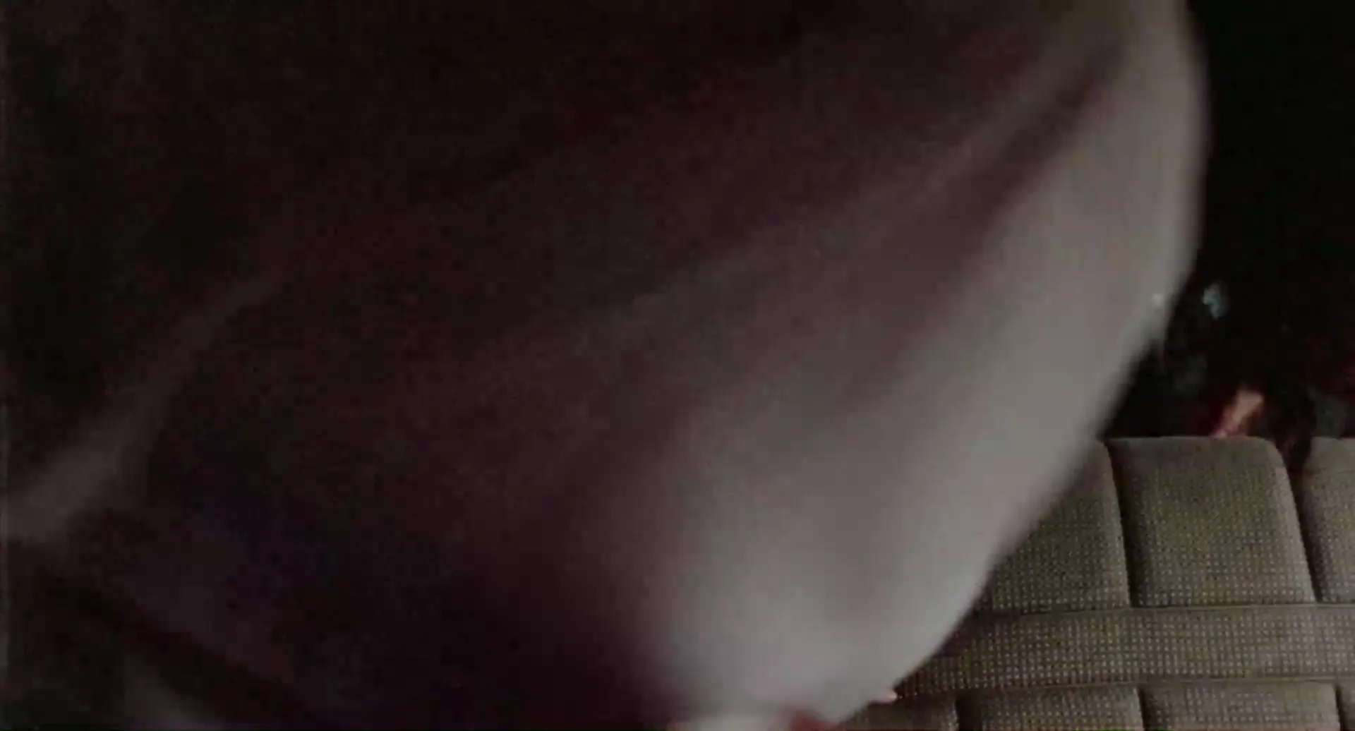 Zombie 5: Killing Birds scene still 2