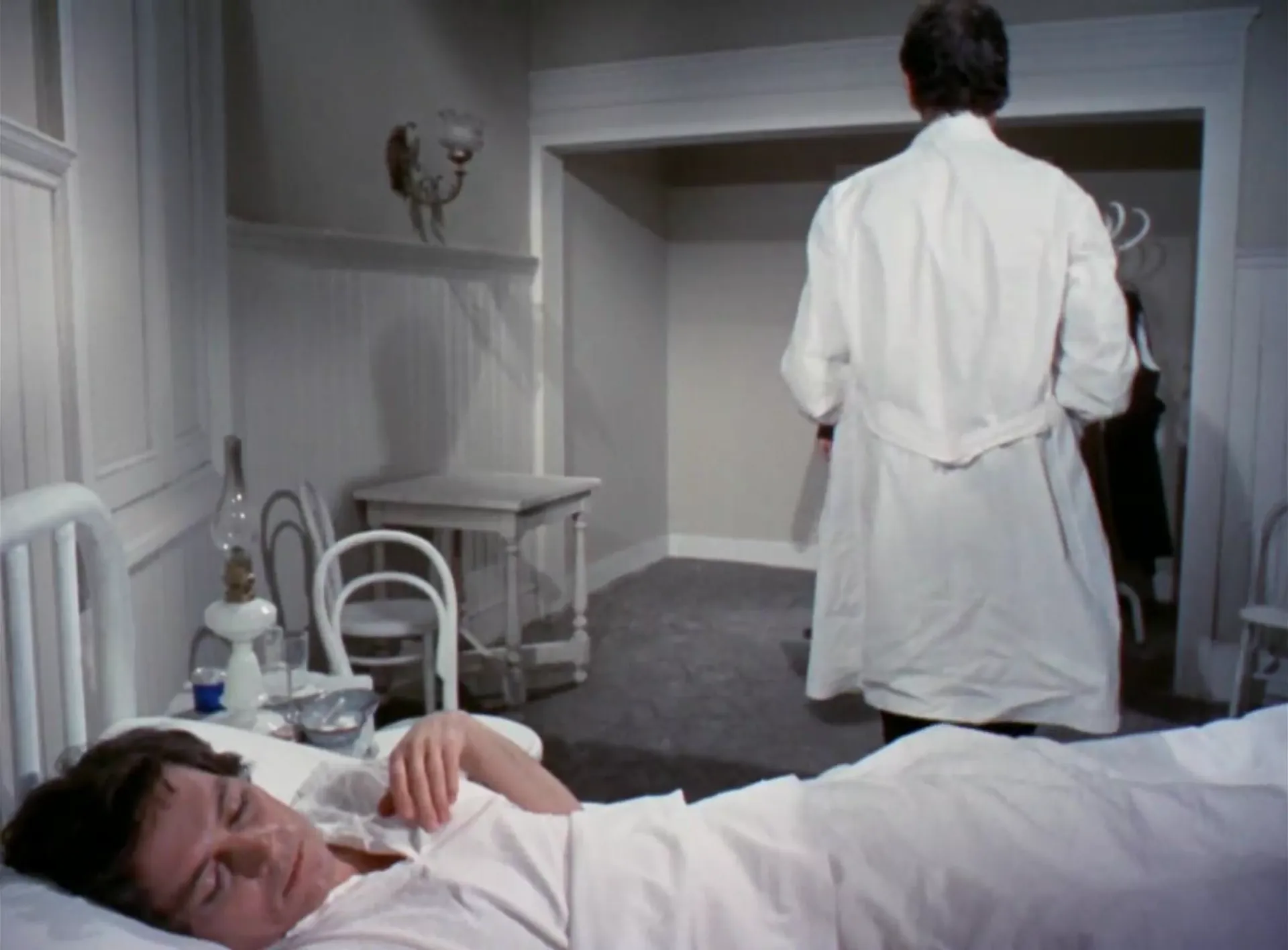 Count Dracula scene still 4