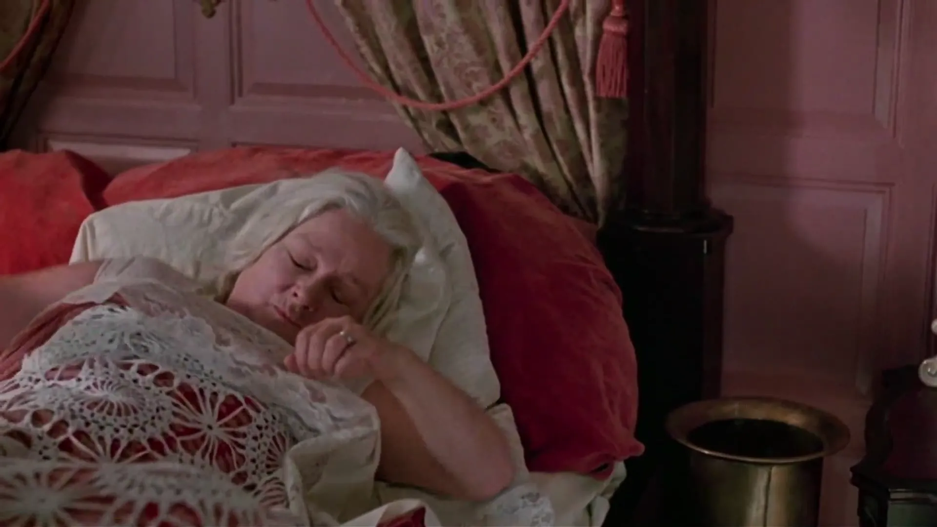 The House on Sorority Row scene still 3