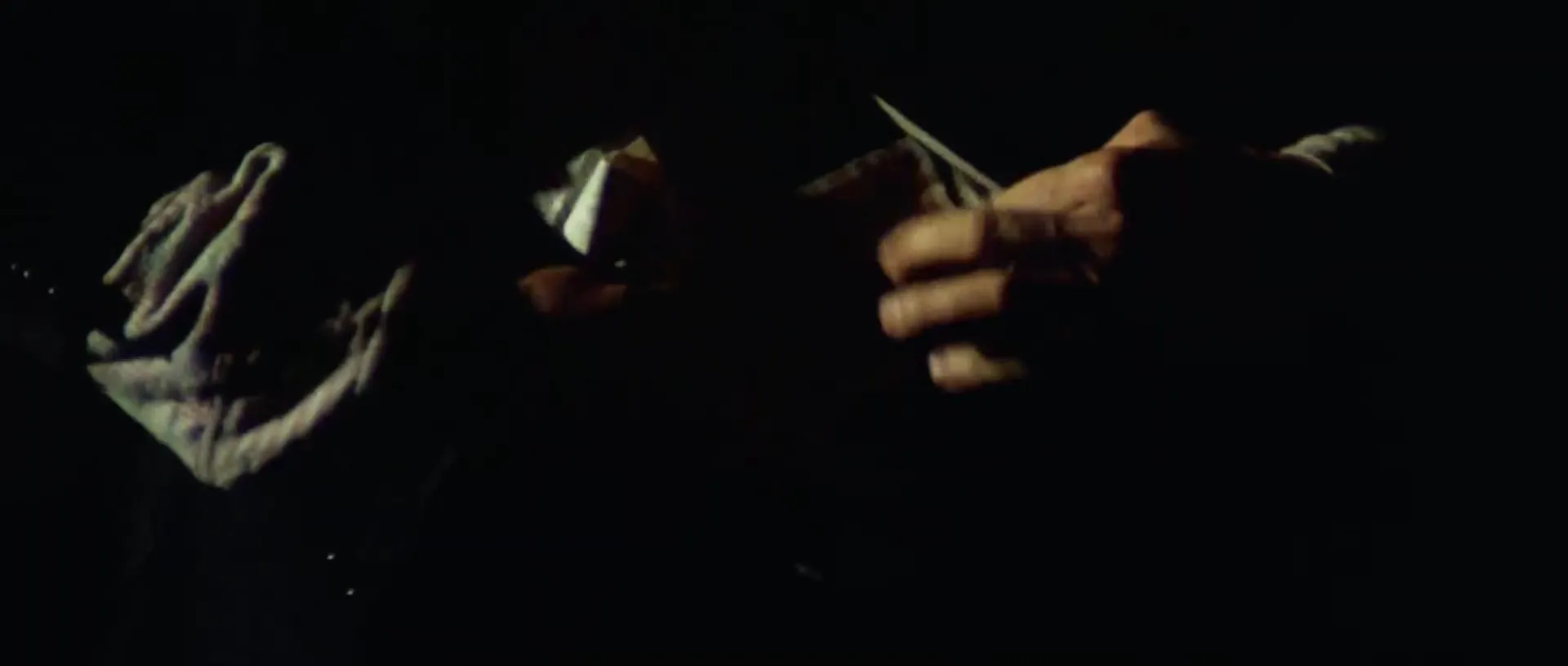 Don't Torture a Duckling scene still 2