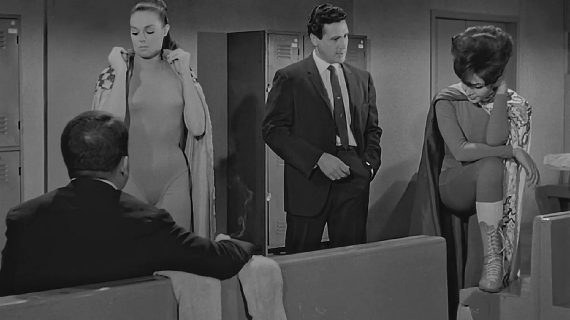 The Wrestling Women vs. the Aztec Mummy scene still 6