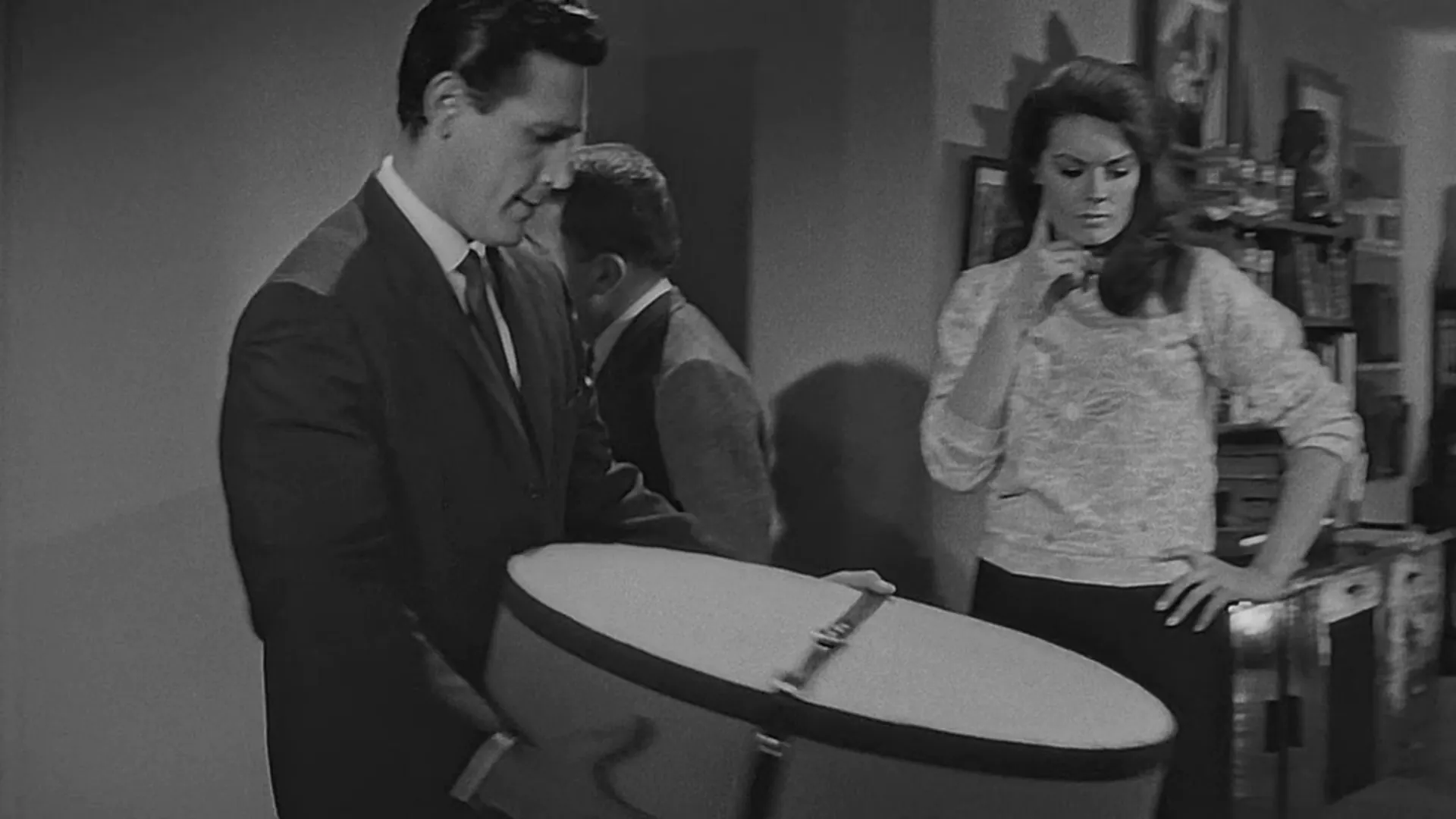 The Wrestling Women vs. the Aztec Mummy scene still 3