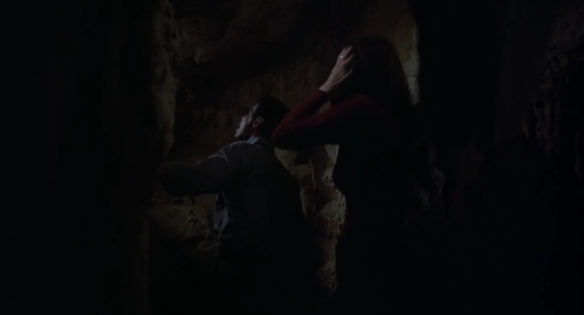 The Bat People scene still 1