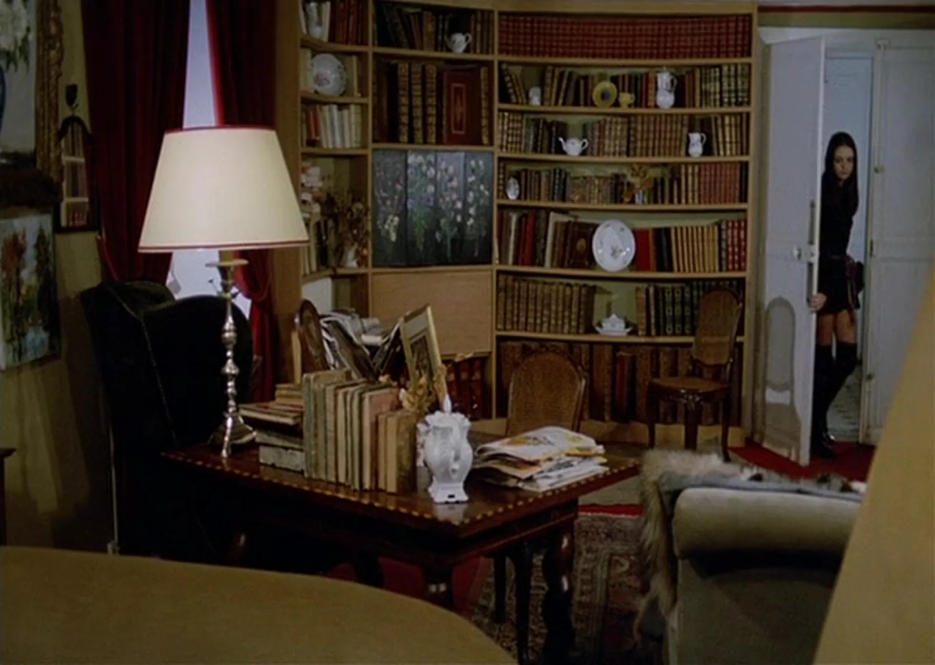 Eugenie de Sade scene still 2