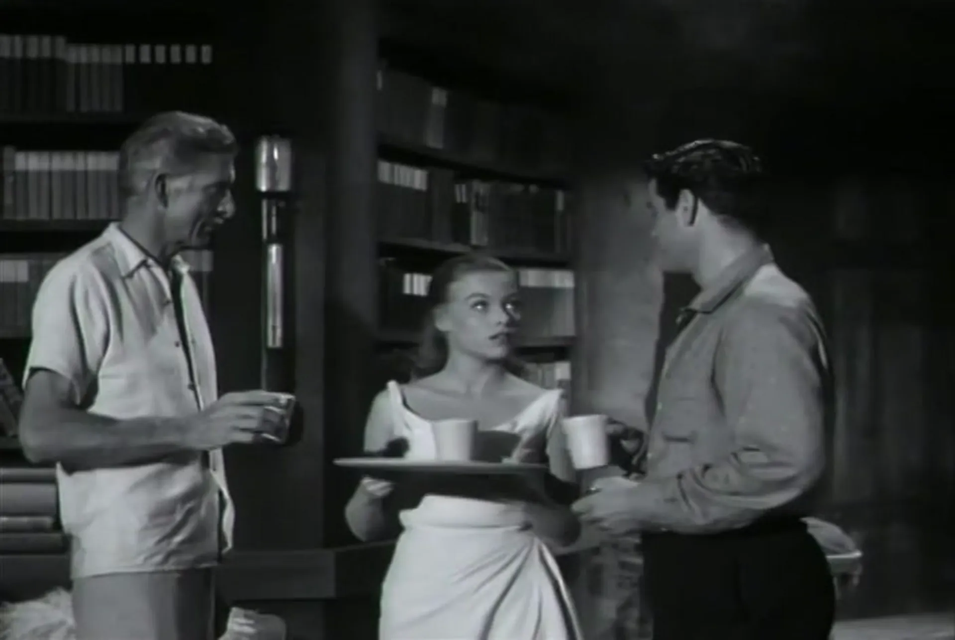 Island of Lost Women scene still 2