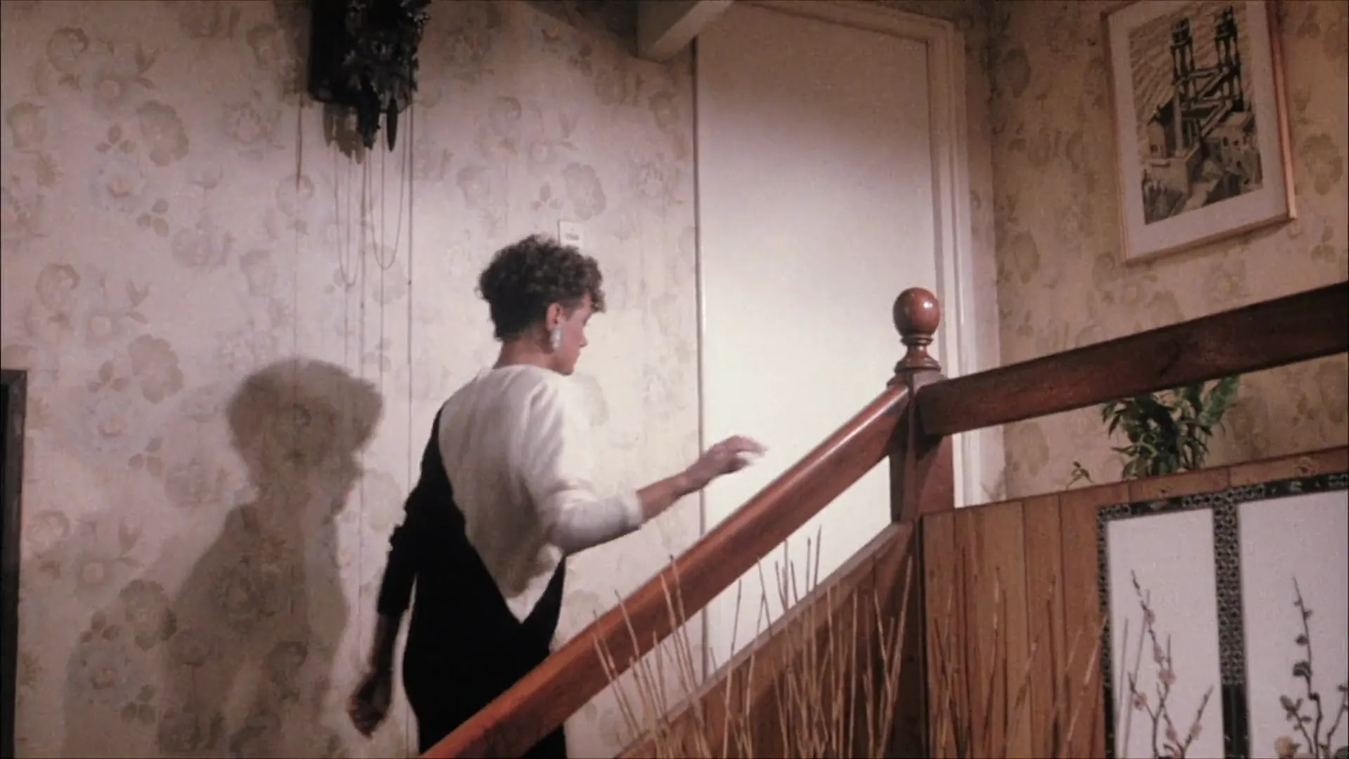 Silk scene still 3