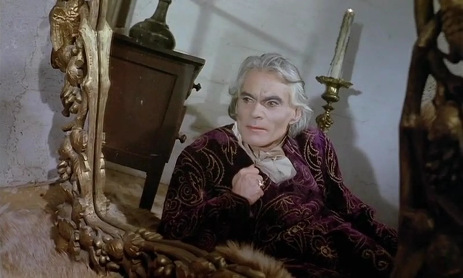 Girl Slaves of Morgana Le Fay scene still 3