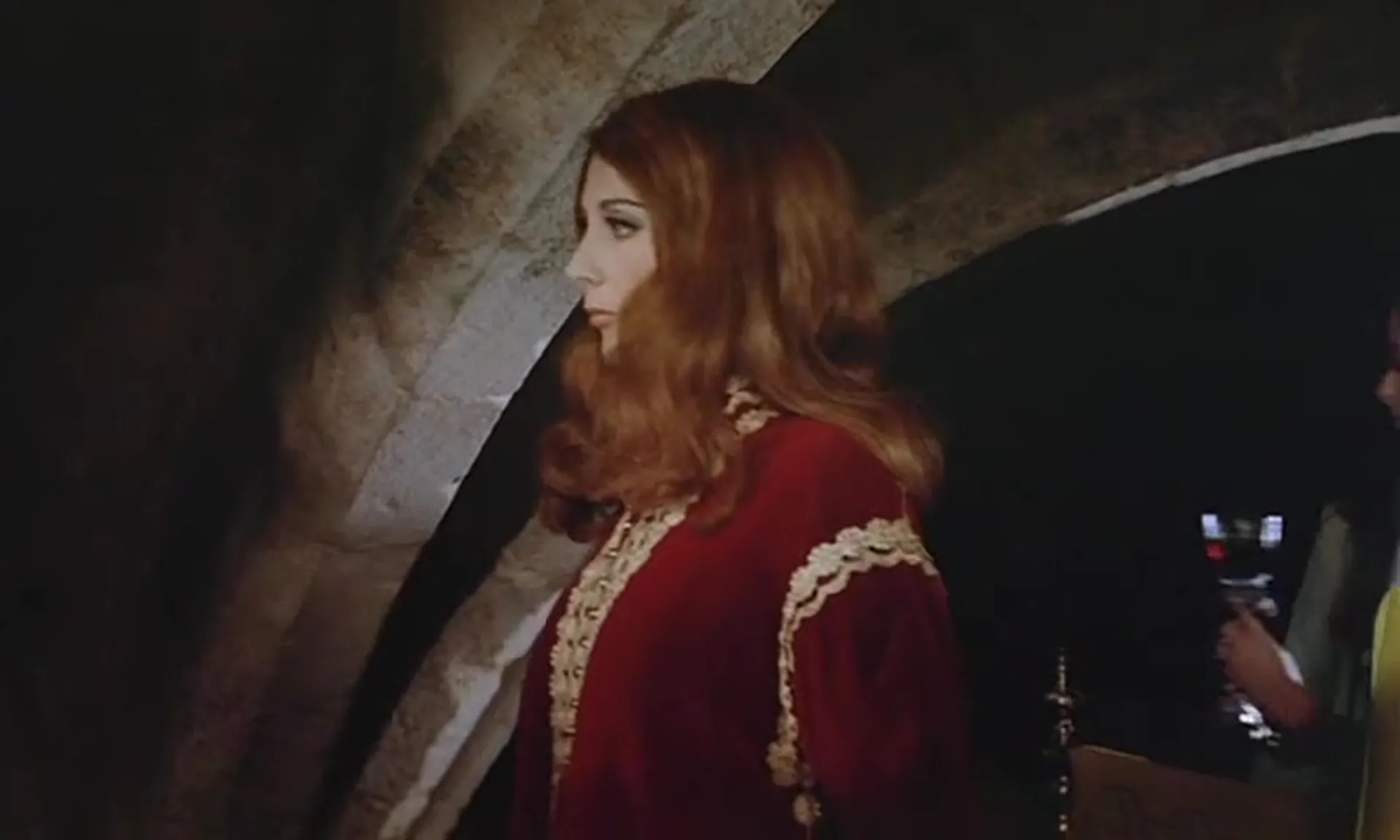 Girl Slaves of Morgana Le Fay scene still 6