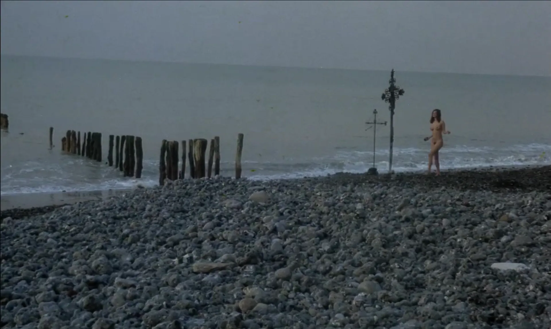 The Iron Rose scene still 11