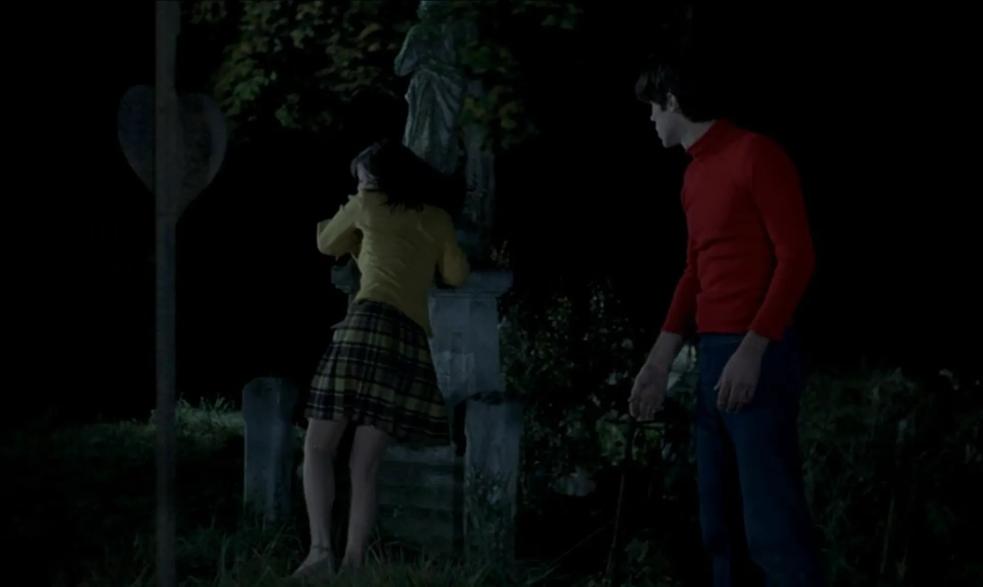 The Iron Rose scene still 6