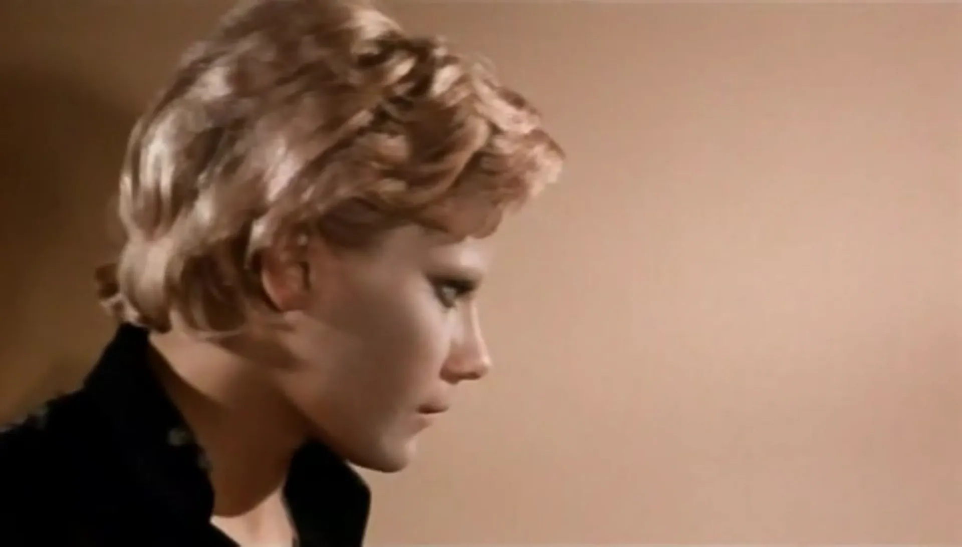 Mania scene still 2