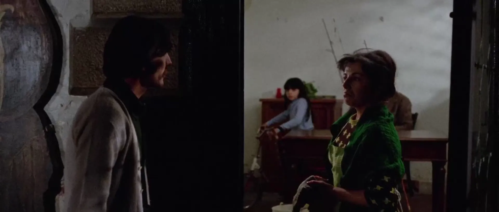 Who Saw Her Die? scene still 3