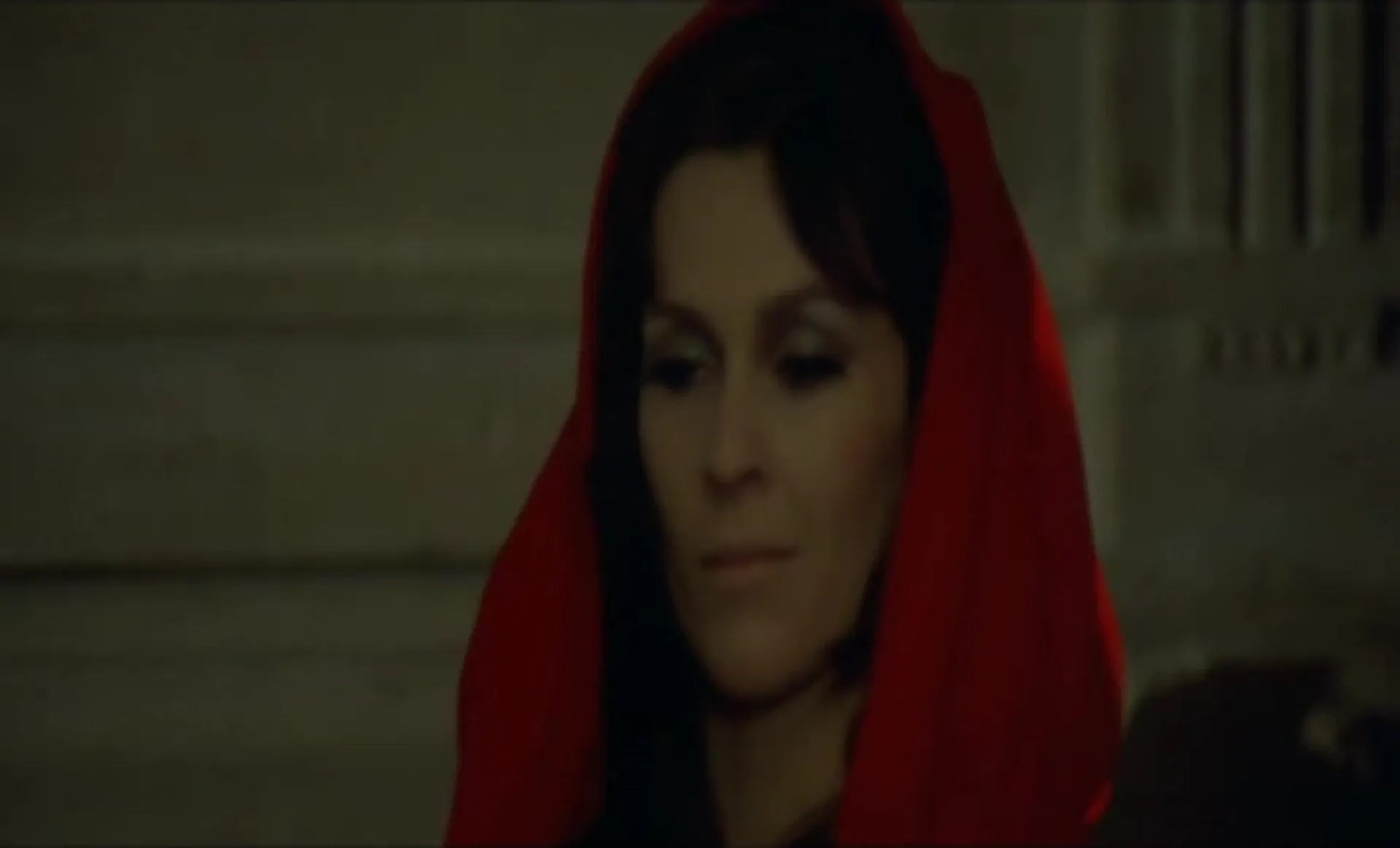 Ingrid on the Road scene still 5