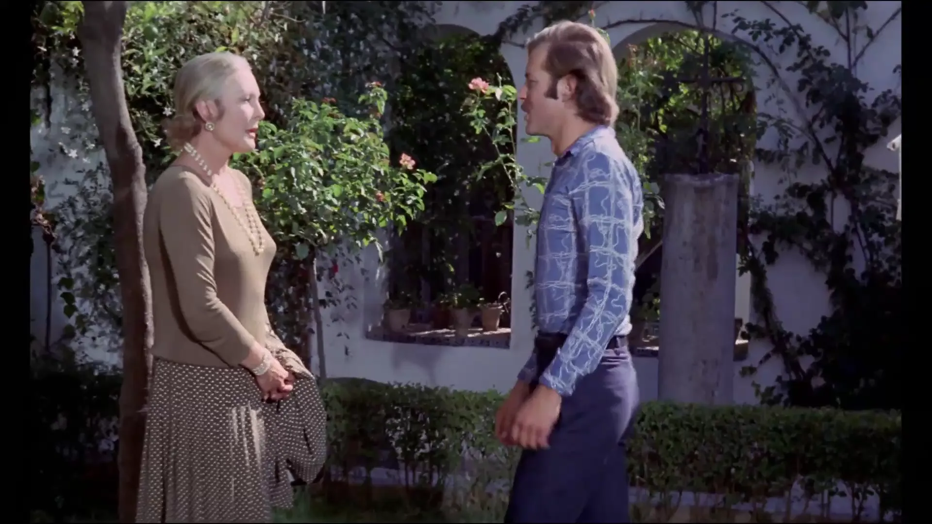 The House of Doves scene still 3