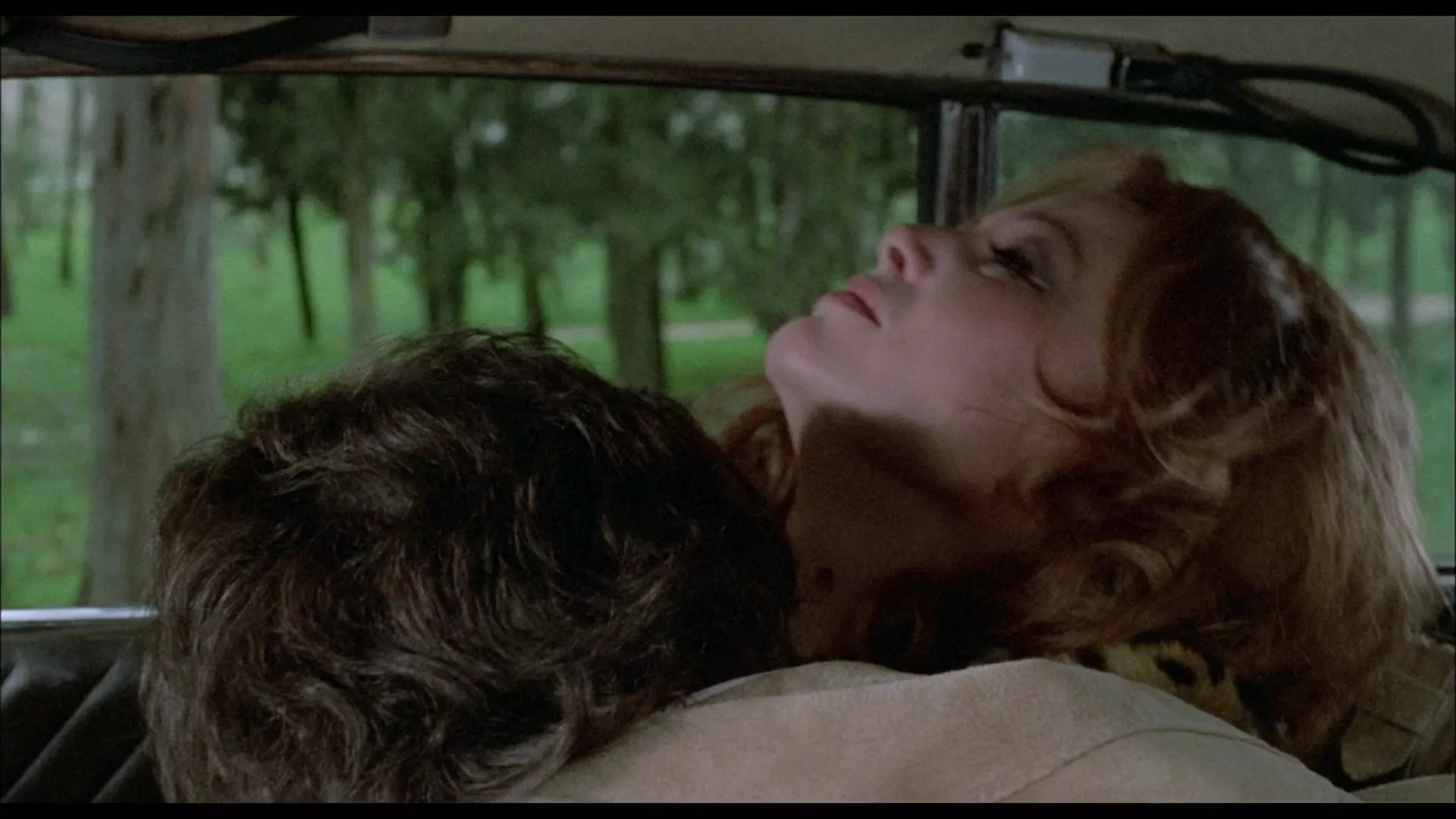 So Sweet, So Dead scene still 3