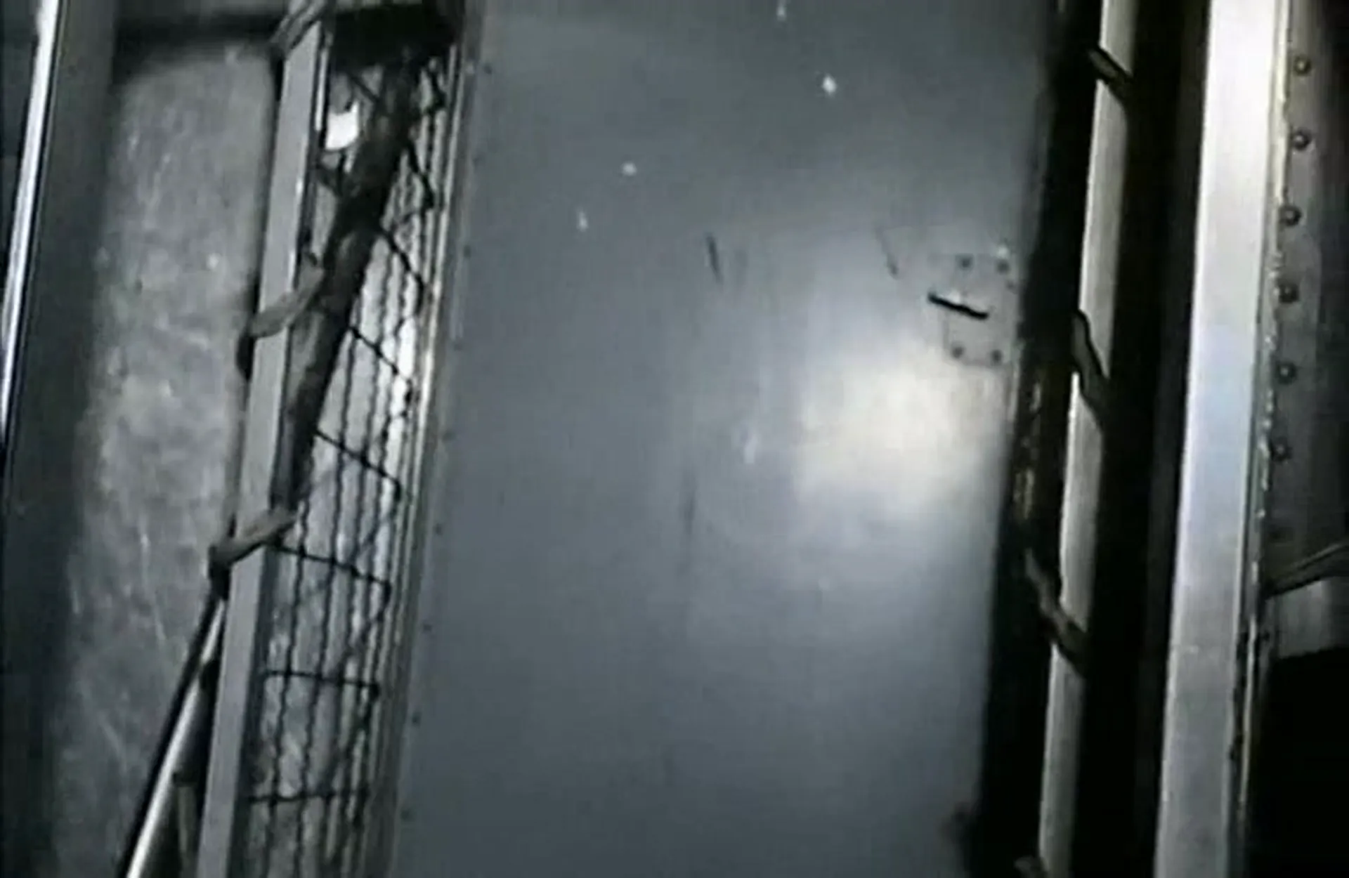 X312 - Flight to Hell scene still 2