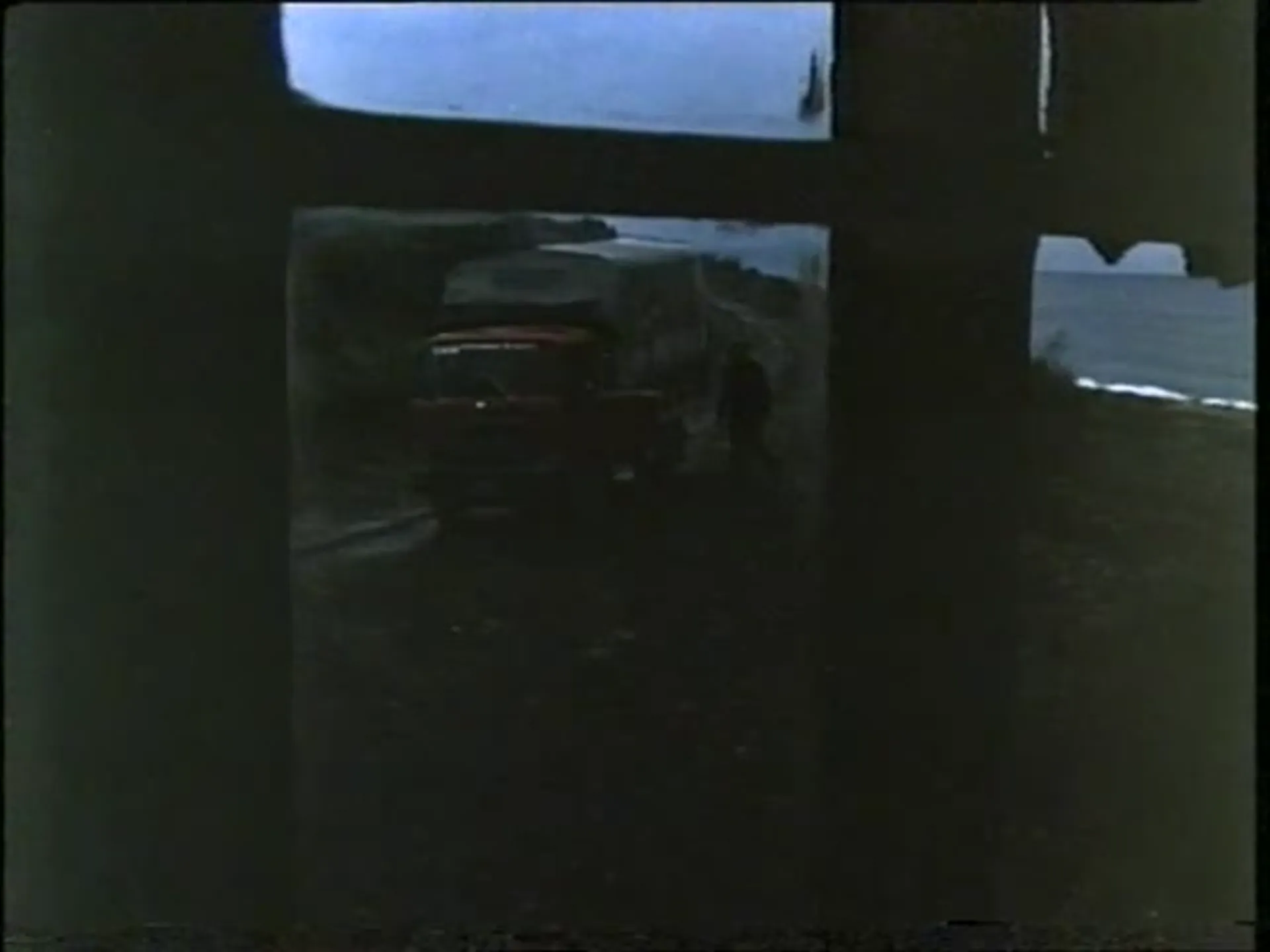 The Abductors scene still 5