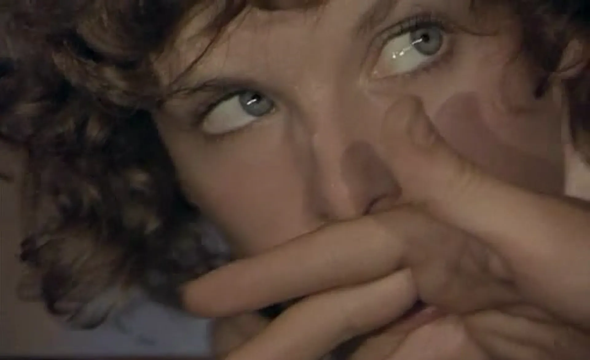 Hellé scene still 6