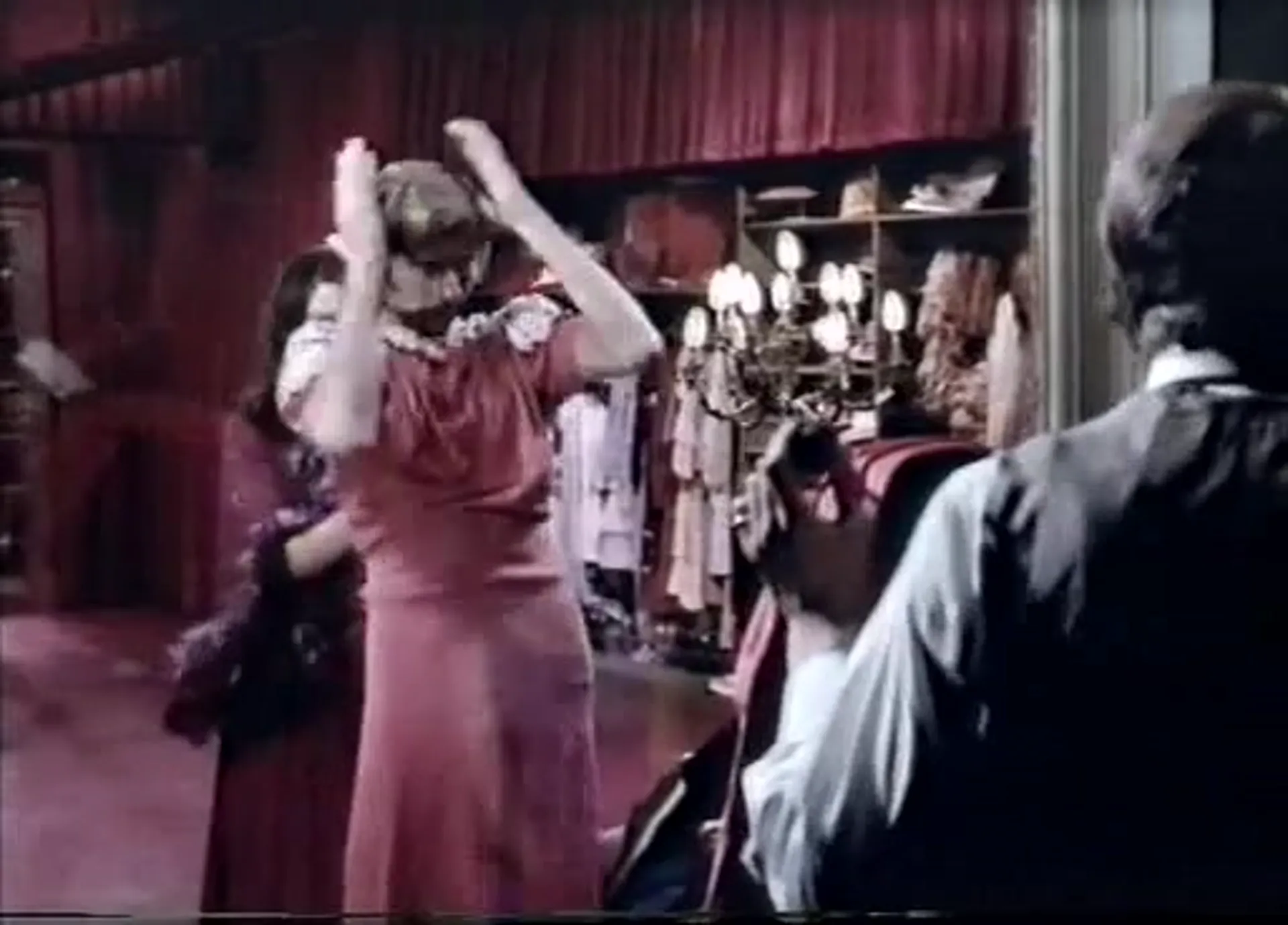 Games That Lovers Play scene still 6