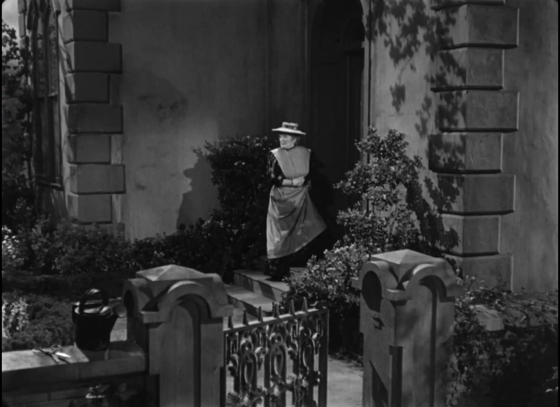 House by the River scene still 1