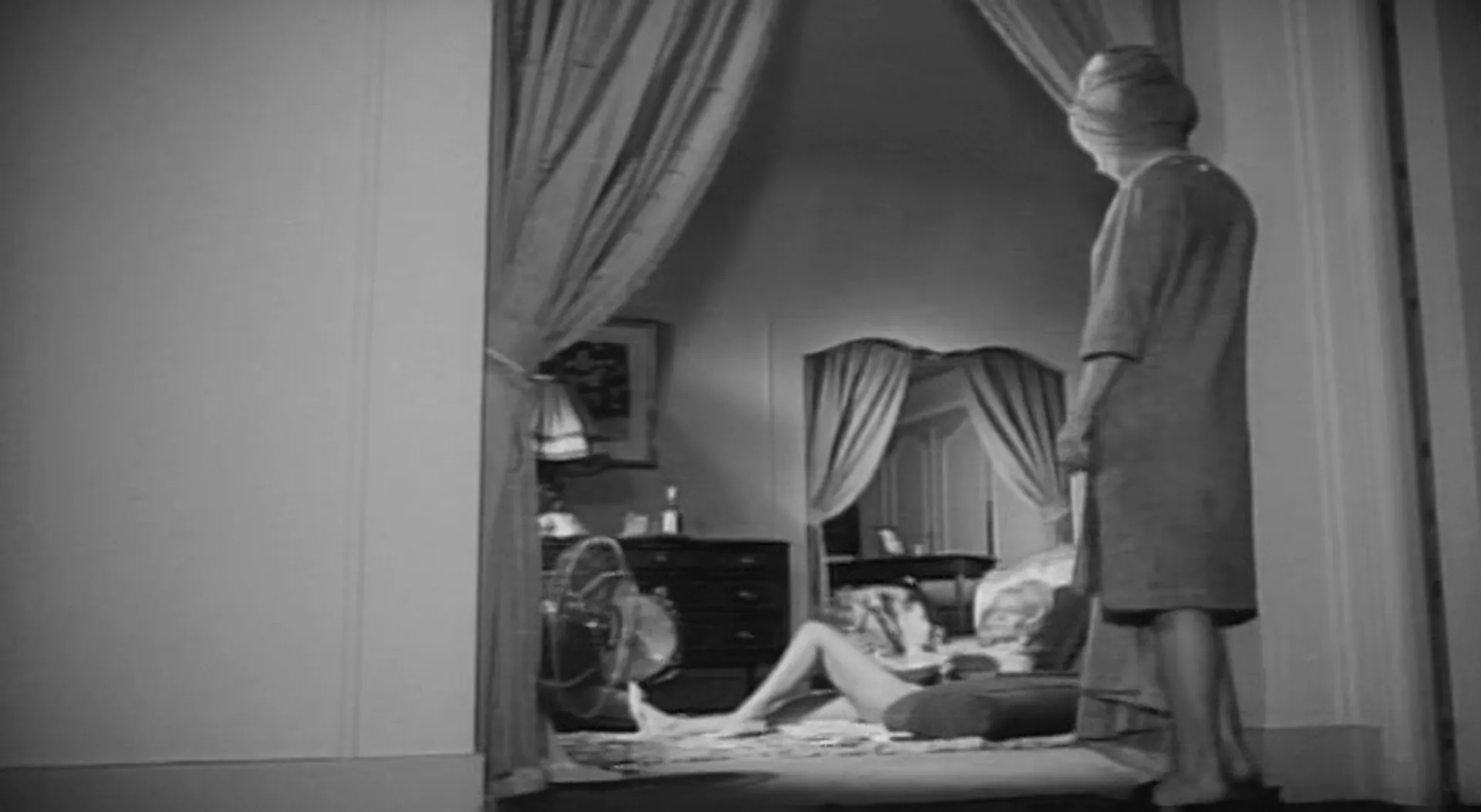 Fear and Love scene still 3