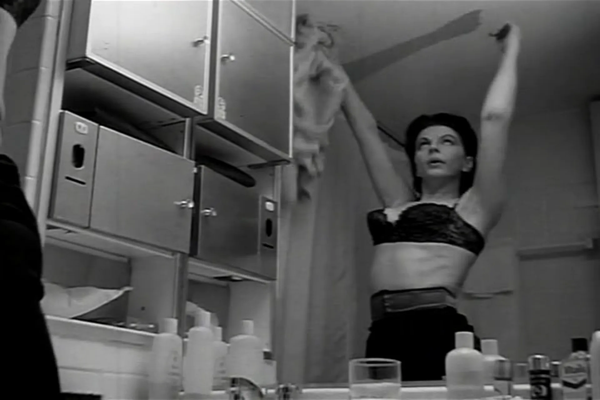 The Sexploiters scene still 9