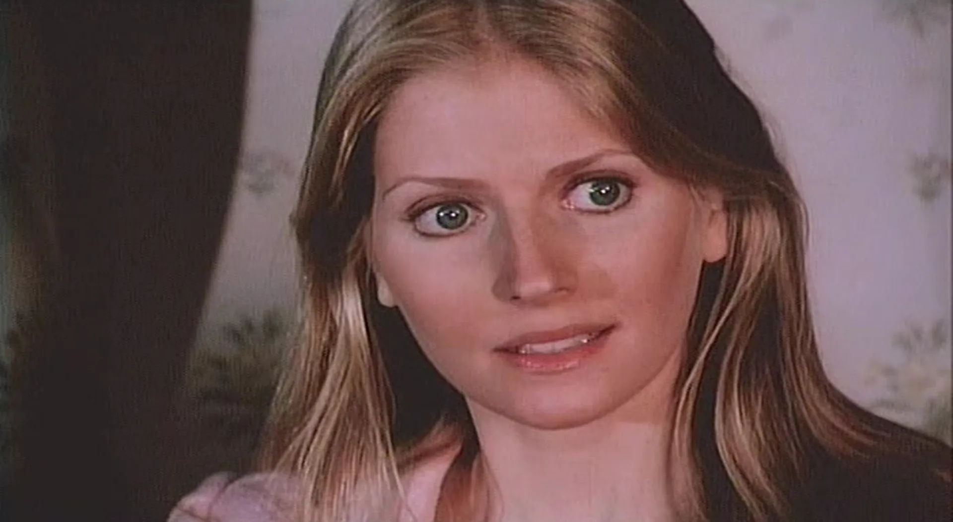 The Princess and the Call Girl scene still 1