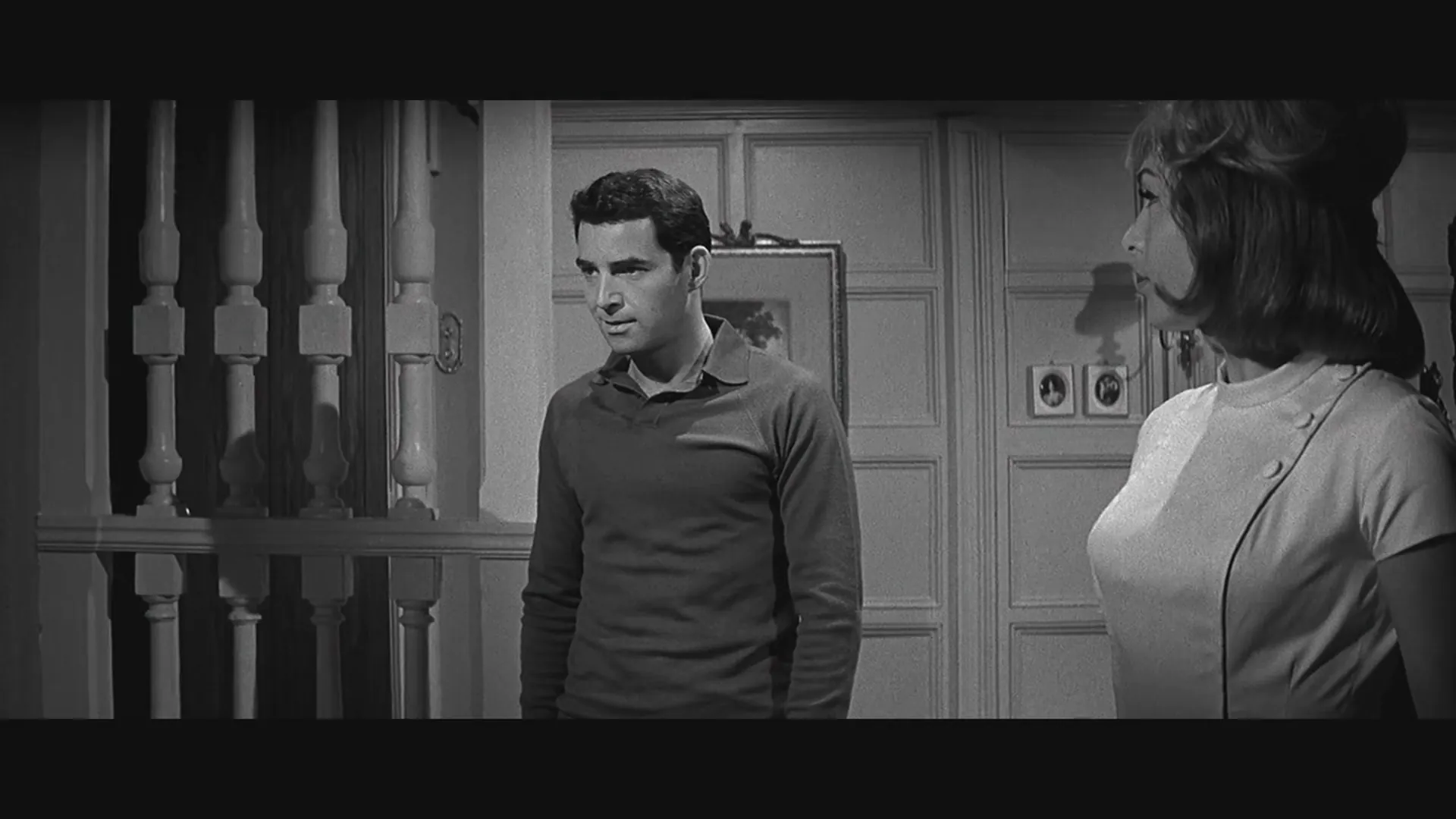 Paranoiac scene still 4