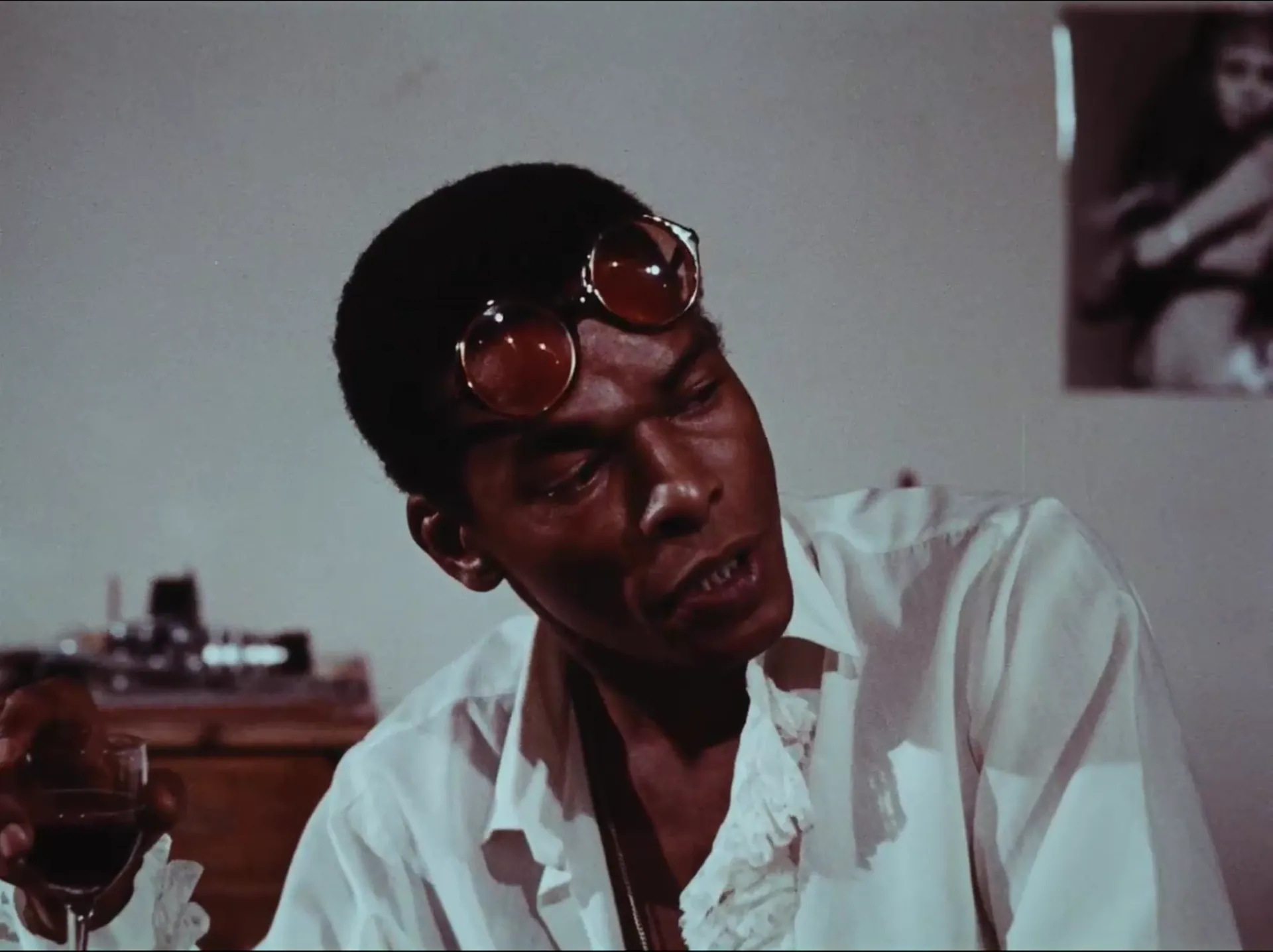Obsessions scene still 3