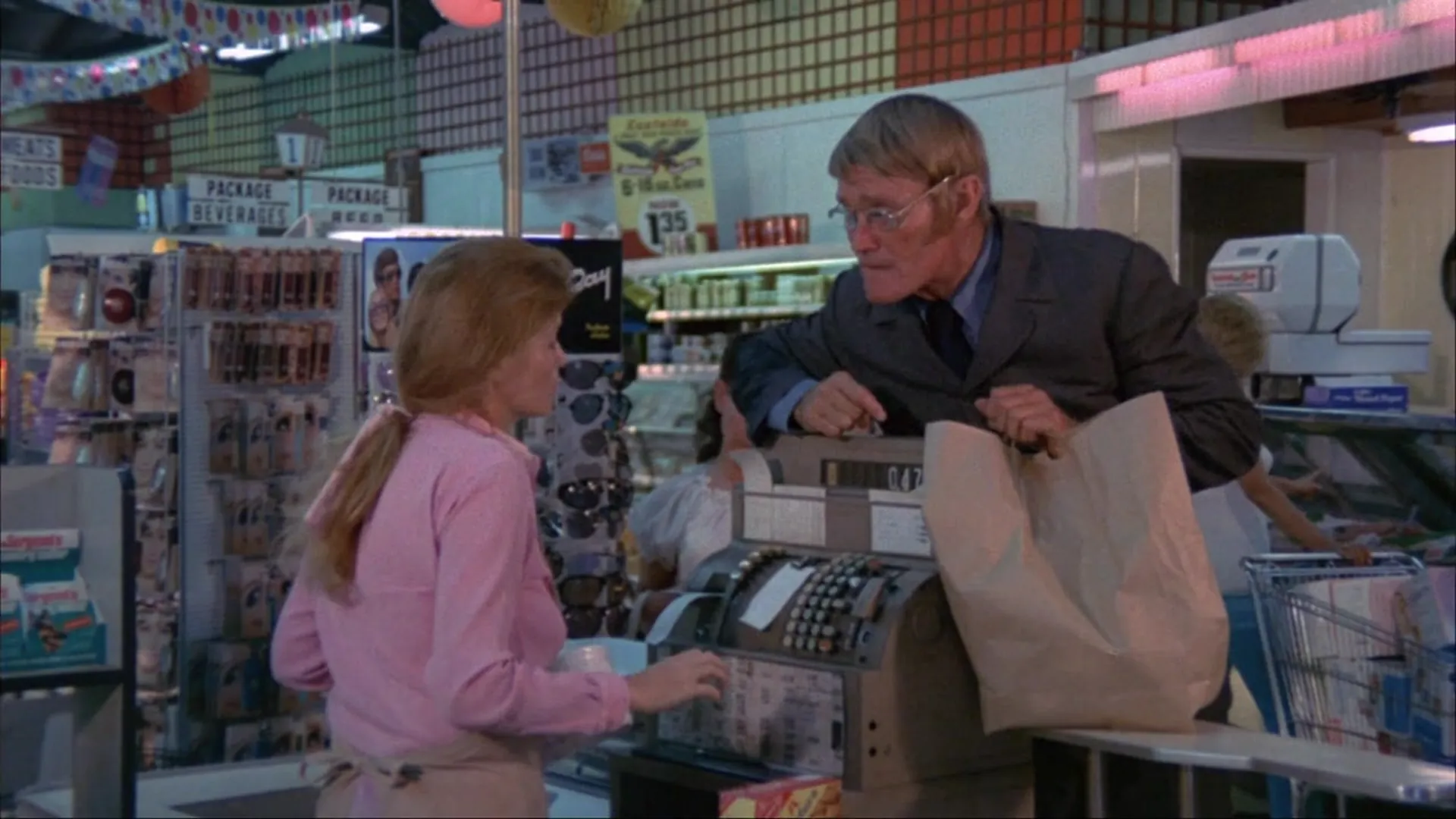 The Mad Bomber scene still 3