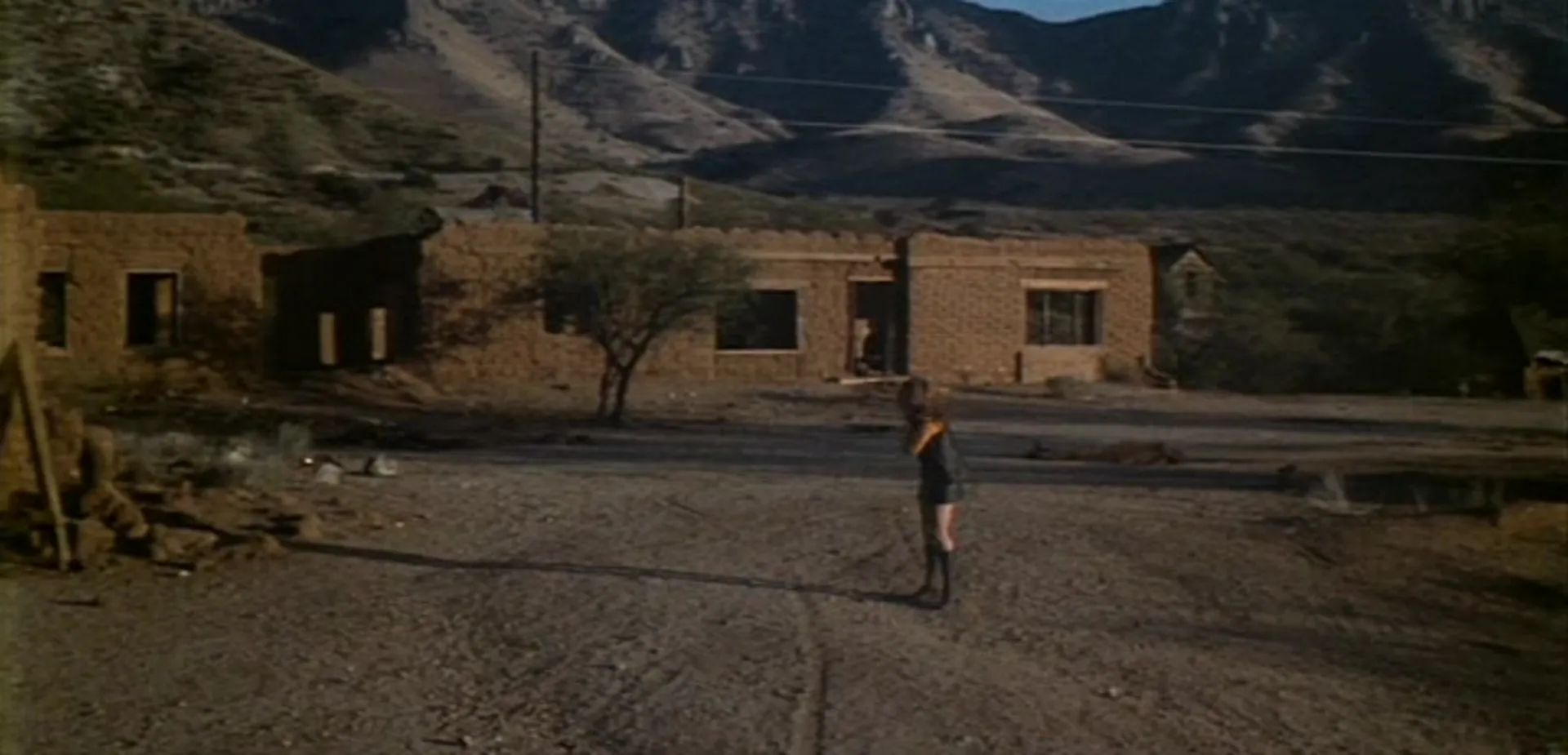 Hell's Belles scene still 3