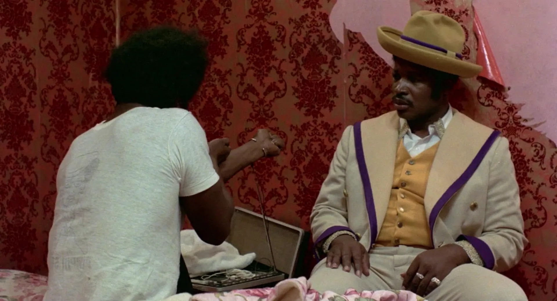 Dolemite scene still 5