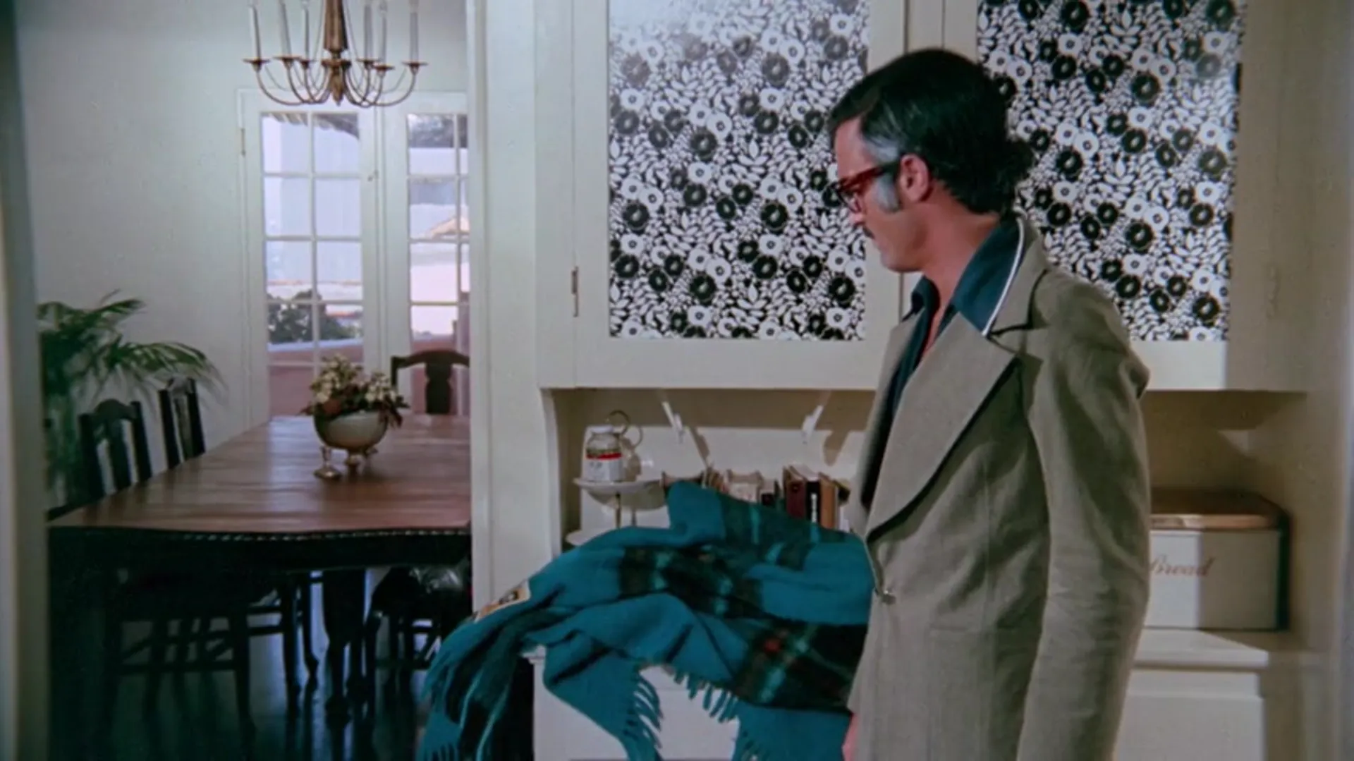 Little Miss Innocence scene still 5
