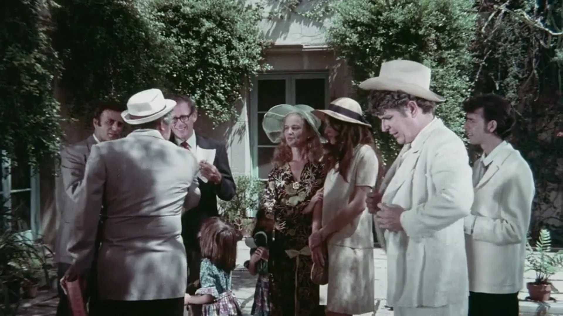 Hollywood Babylon scene still 6