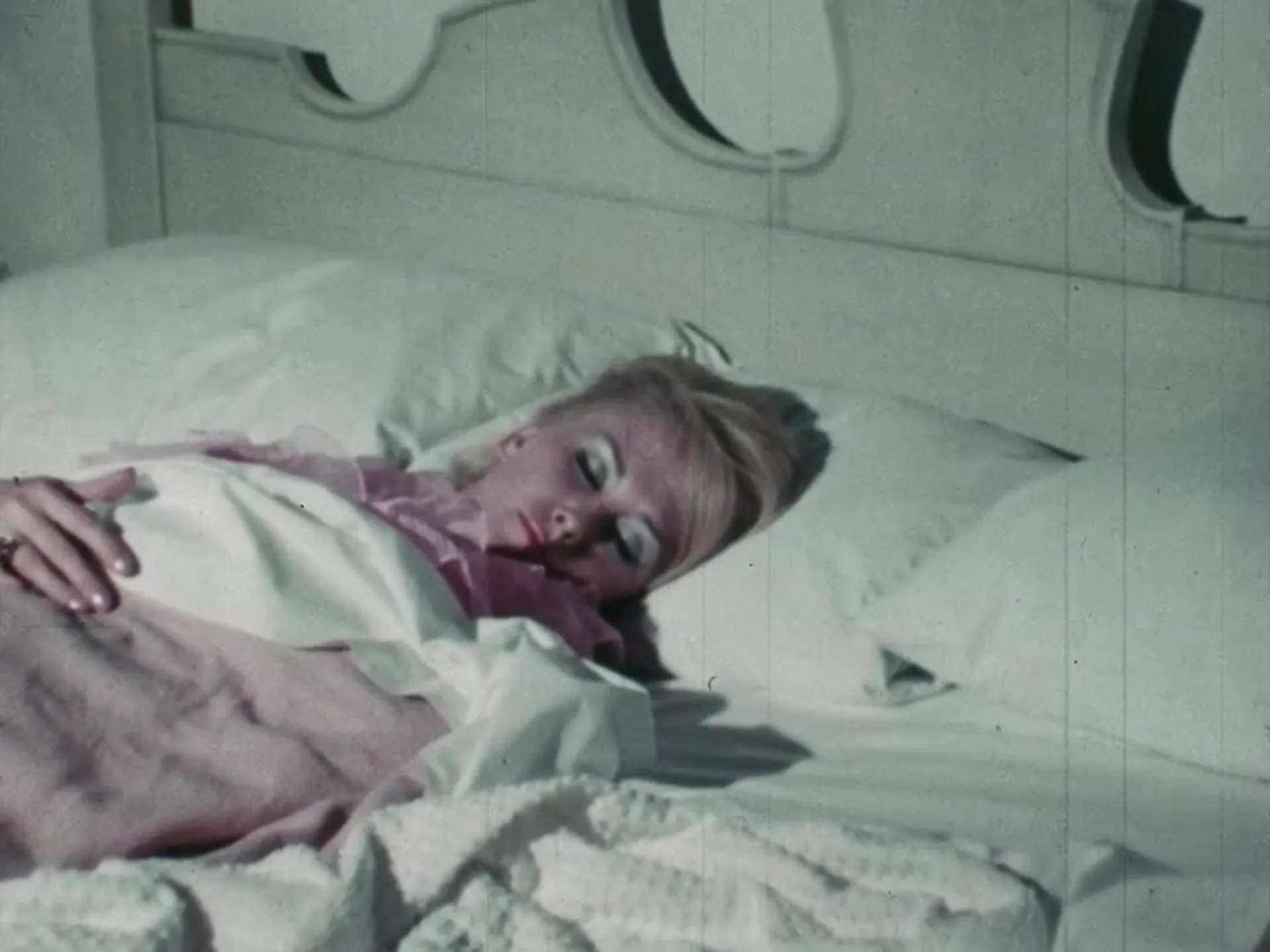 Marsha: The Erotic Housewife scene still 3