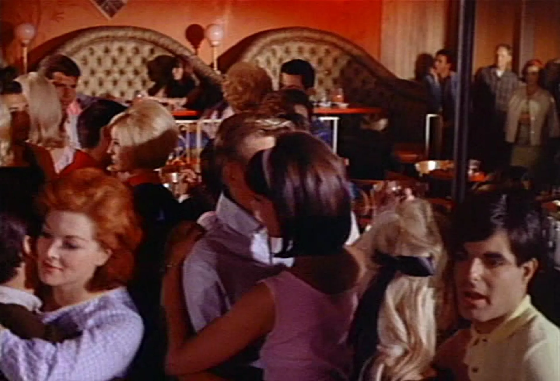 Village of the Giants scene still 3