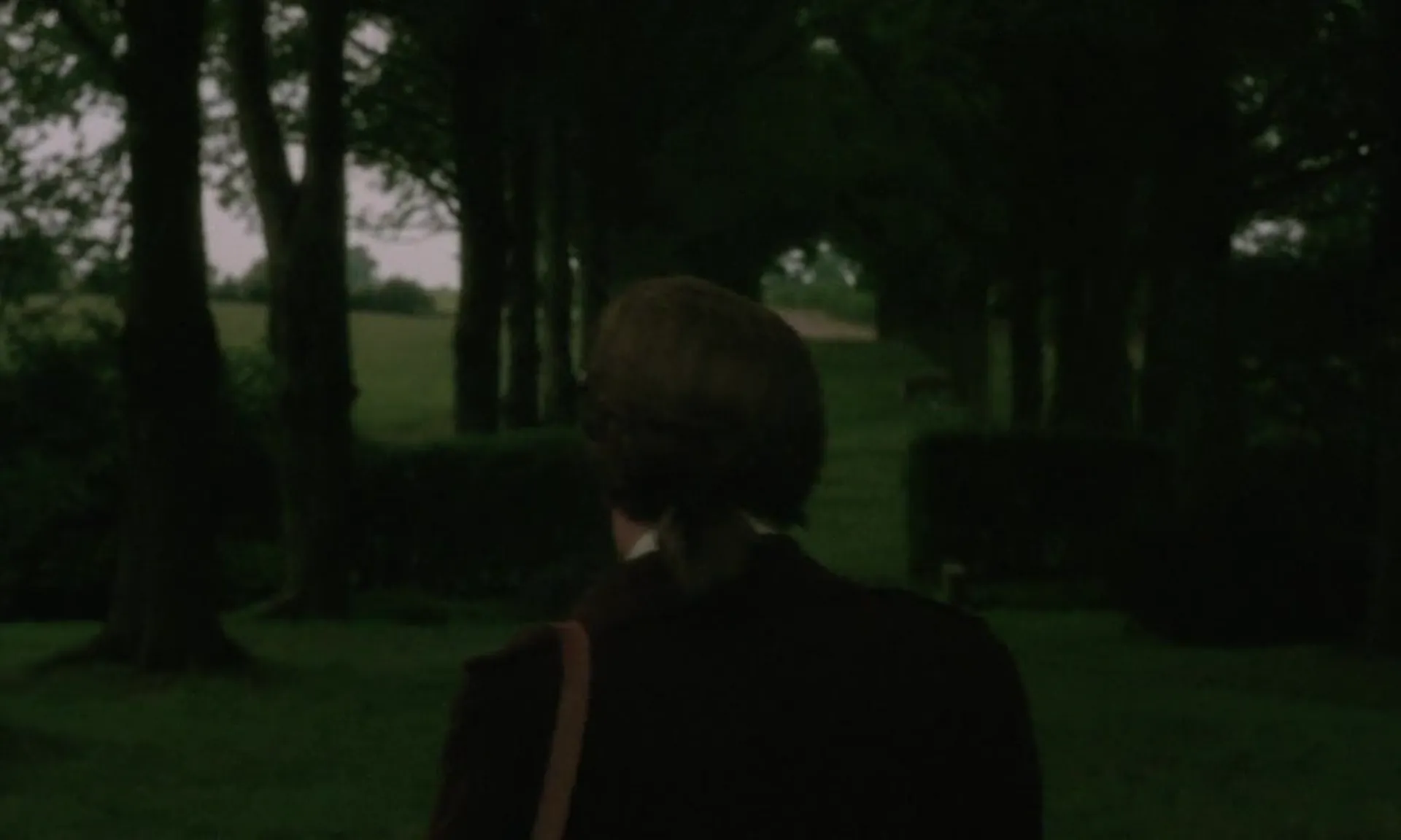 Tom Jones scene still 6