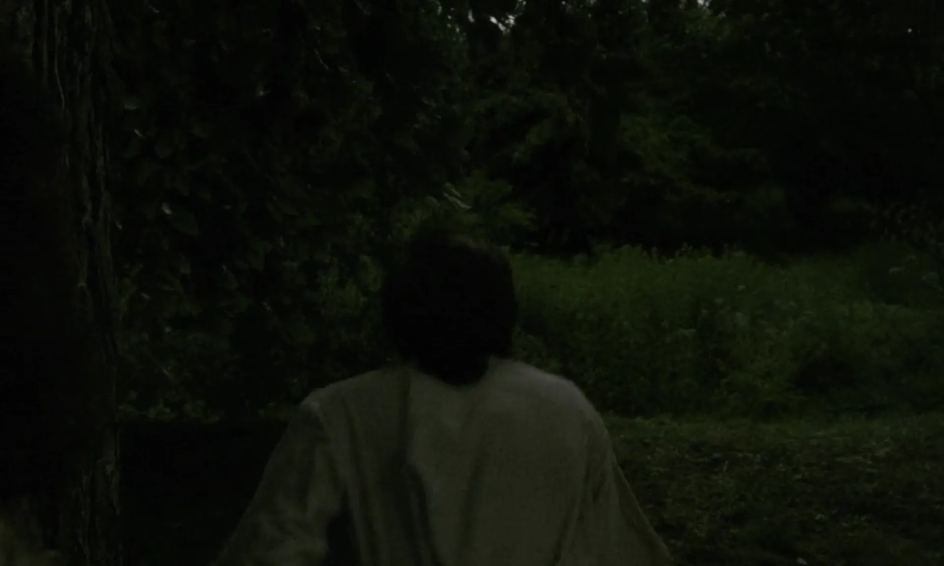 Tom Jones scene still 4