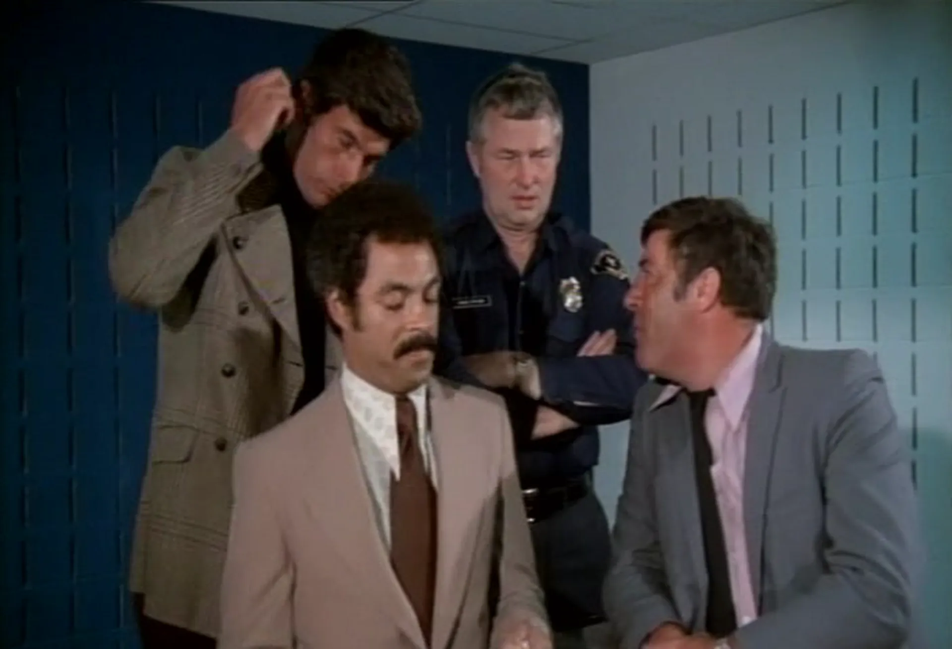 Policewomen scene still 1