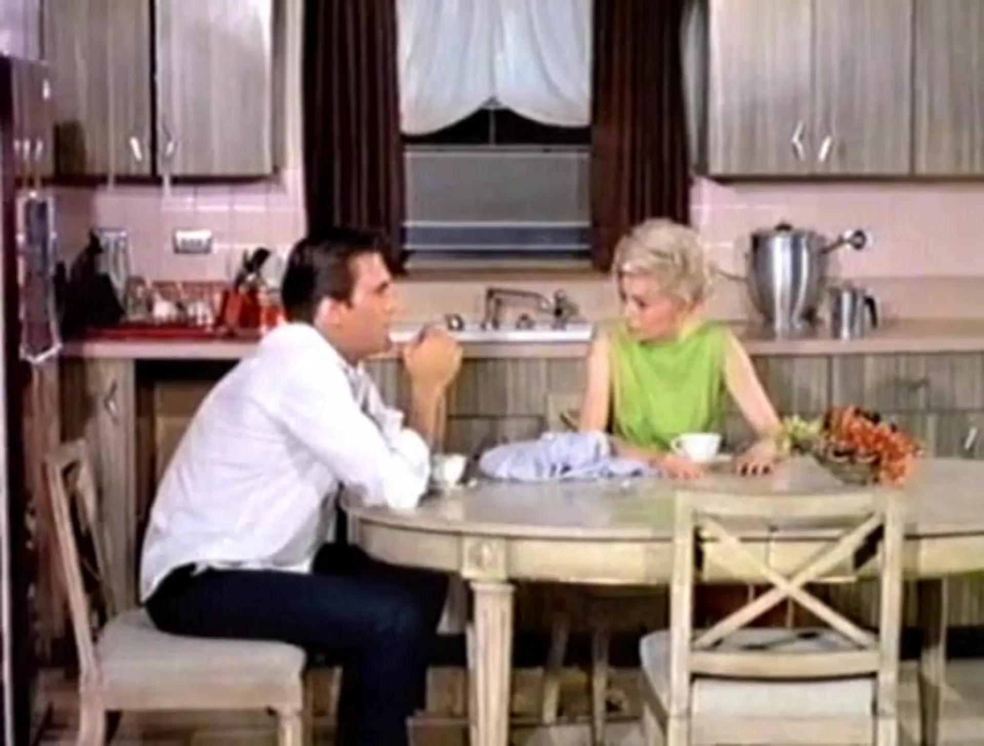 The Psychic scene still 3