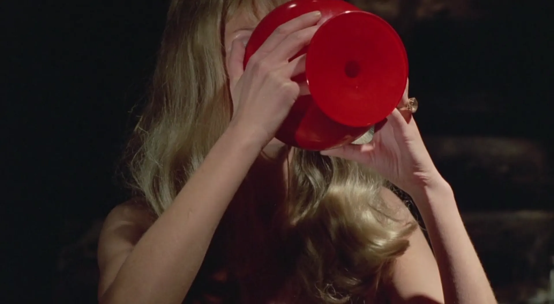 Hostess in Heat scene still 11