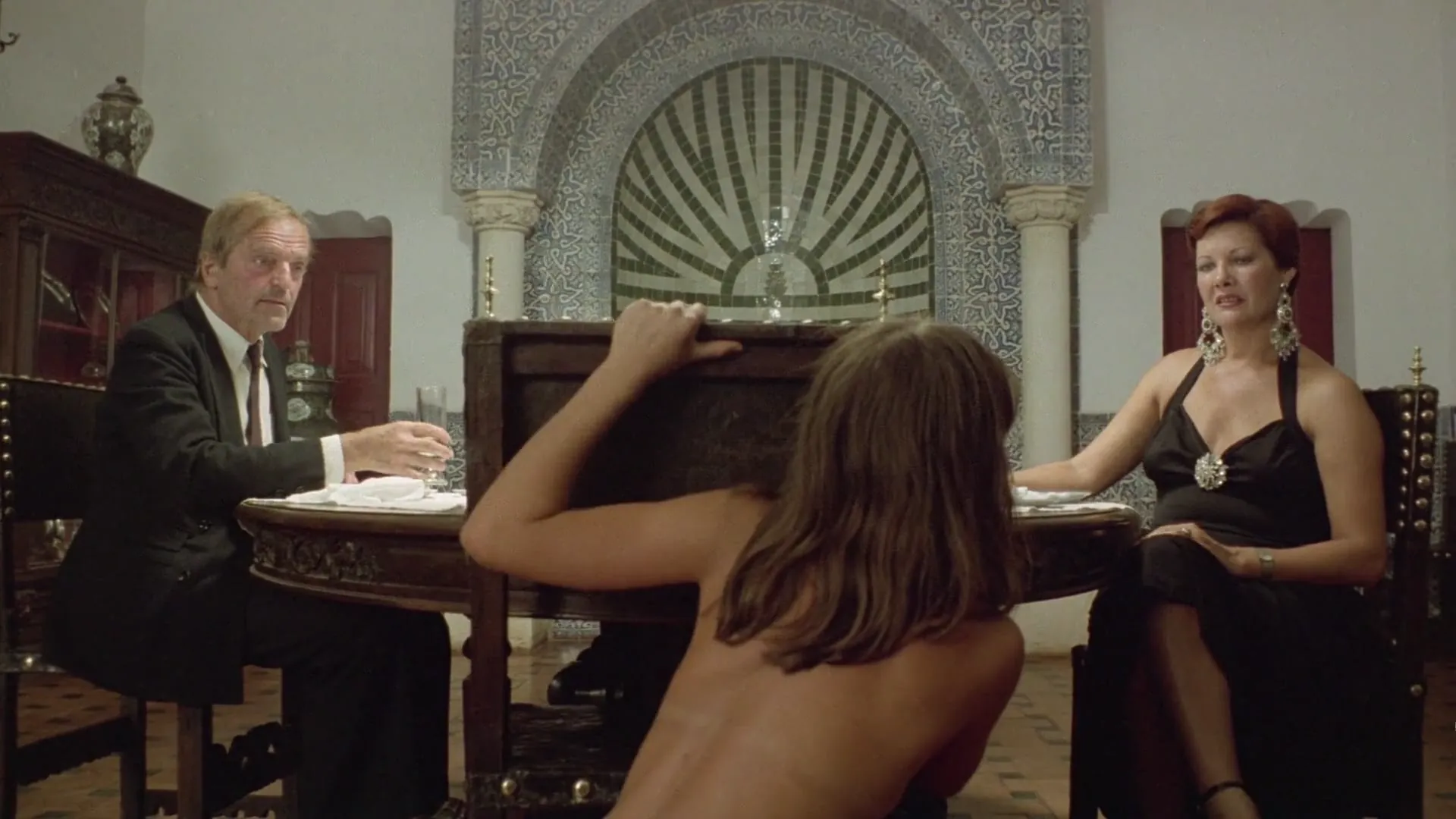 Women in Cellblock 9 scene still 3