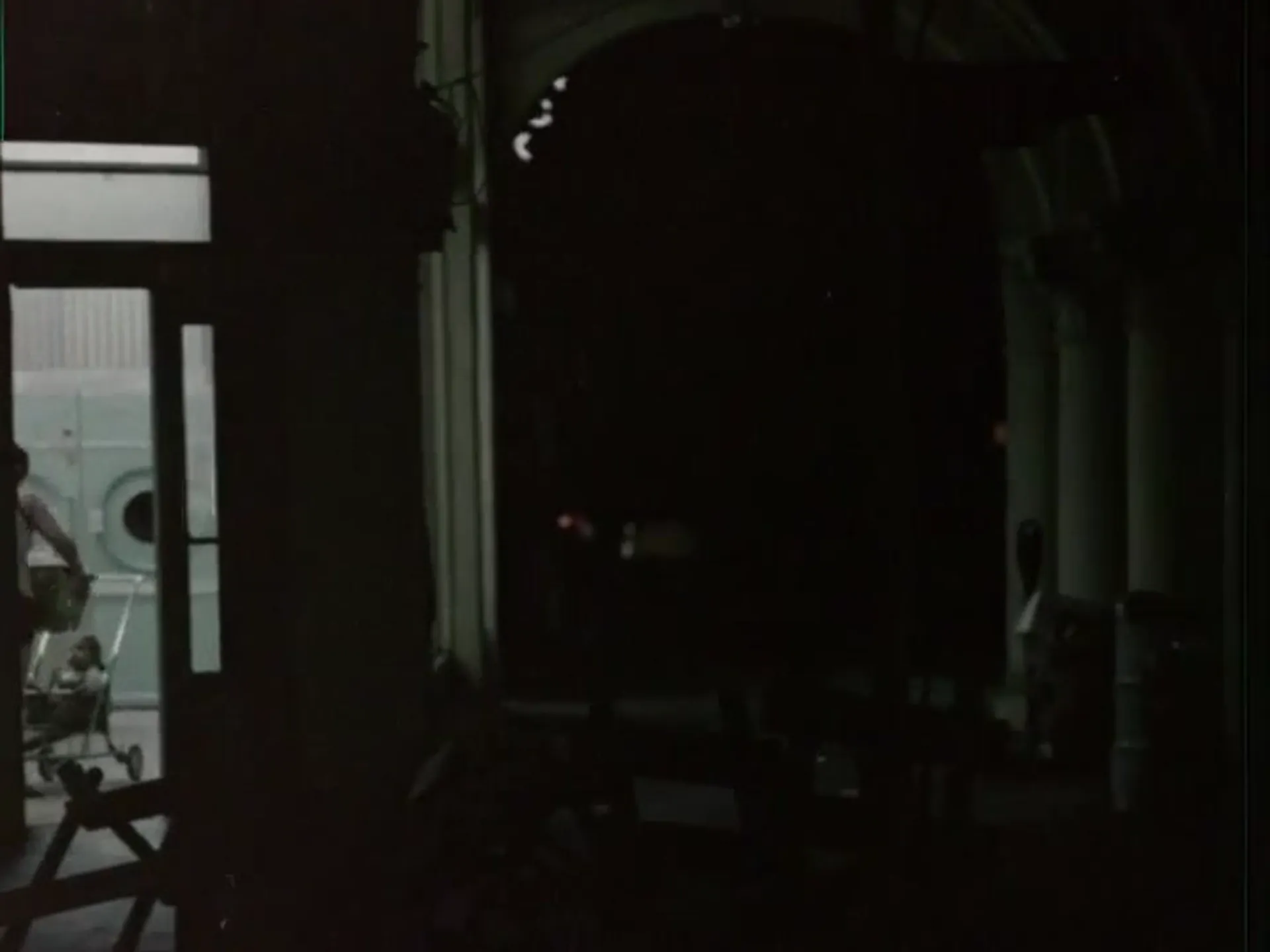 Escape to Passion scene still 1