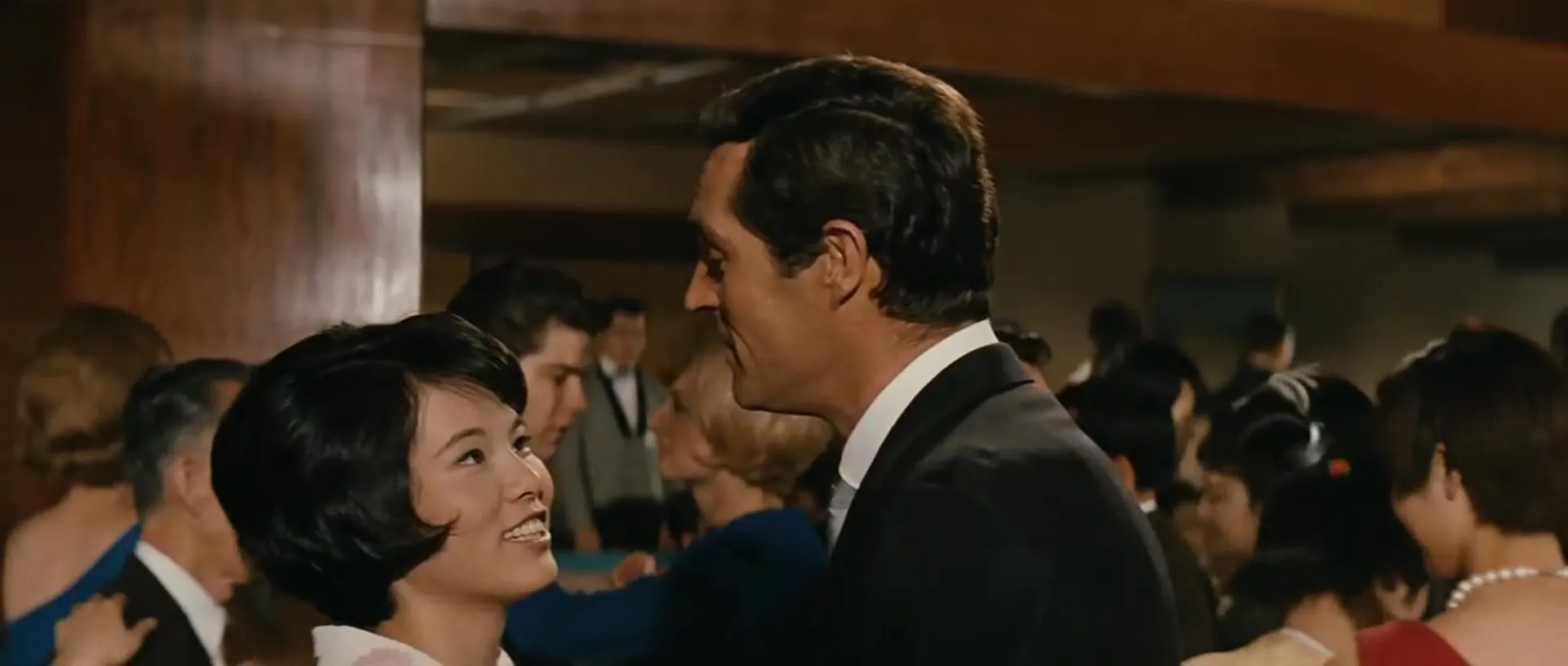 O.S.S. 117: Mission to Tokyo scene still 5
