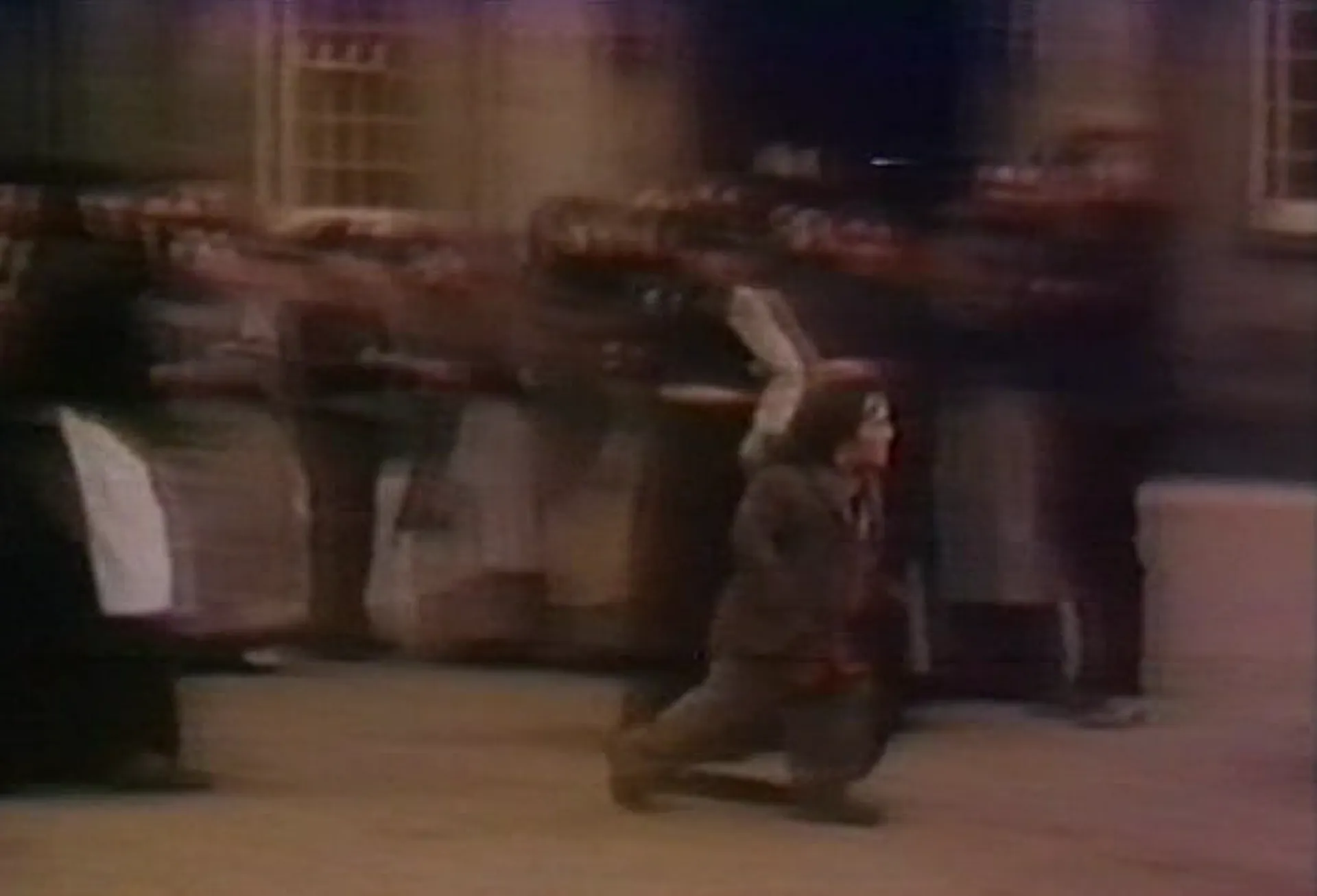 Mysteries scene still 12