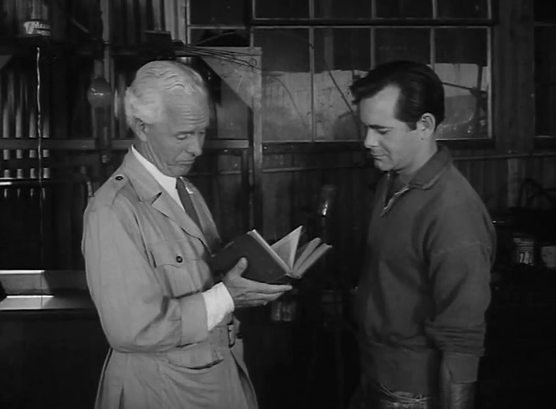 Hollywood After Dark scene still 1