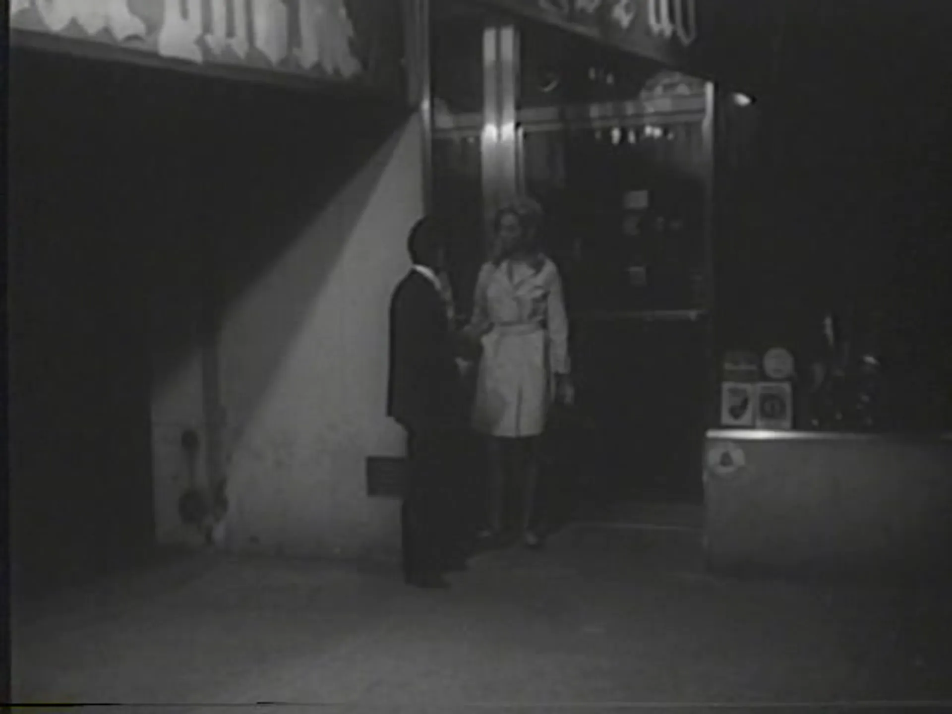 Hot Skin, Cold Cash scene still 2