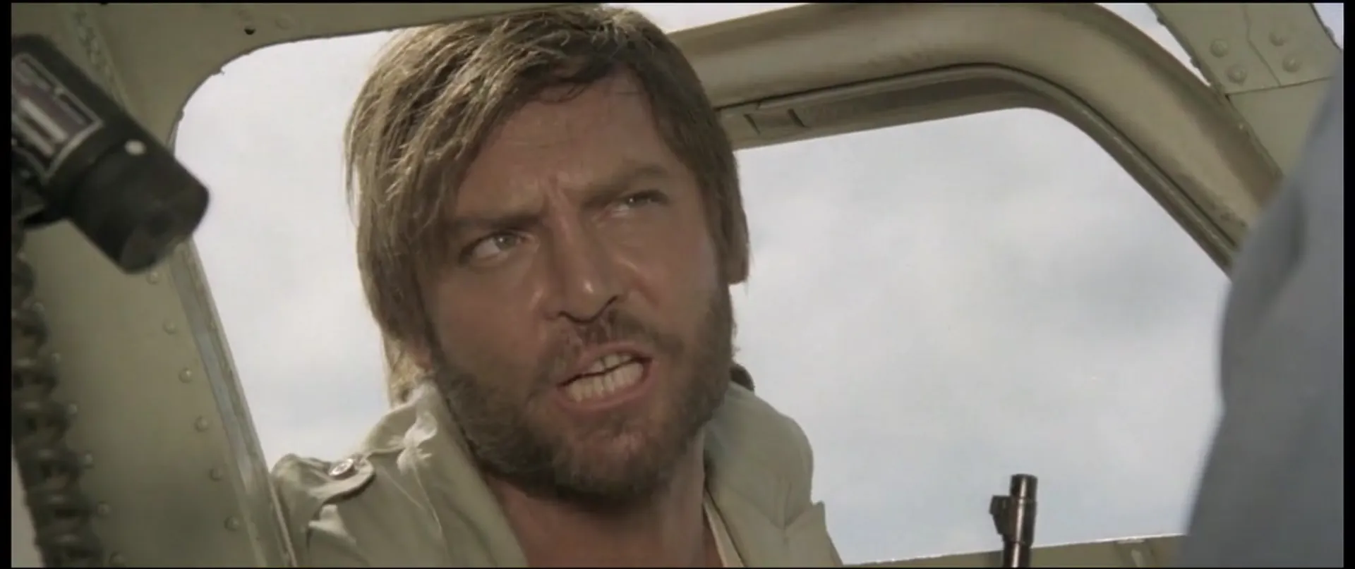 Slave of the Cannibal God scene still 1