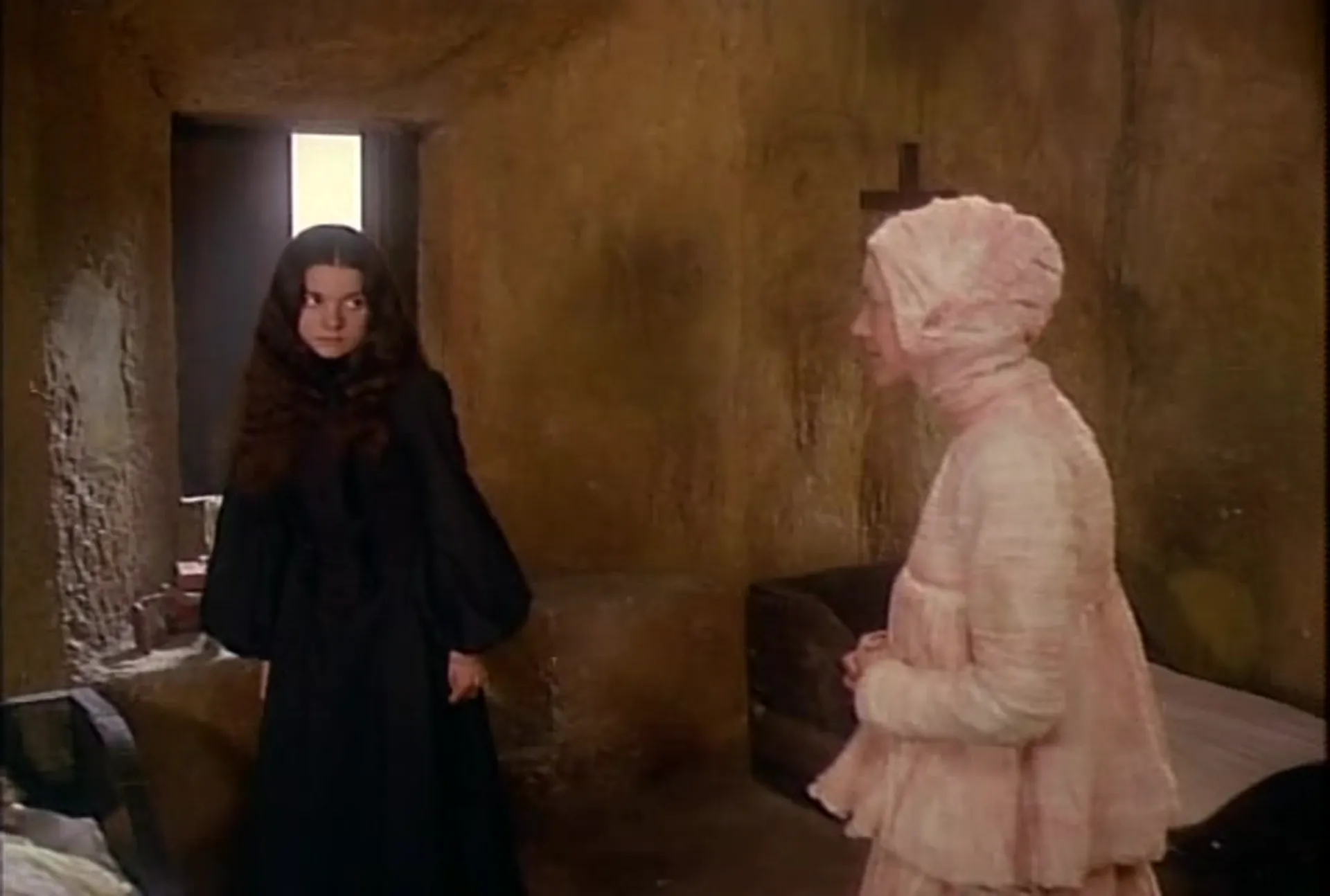Alucarda scene still 3
