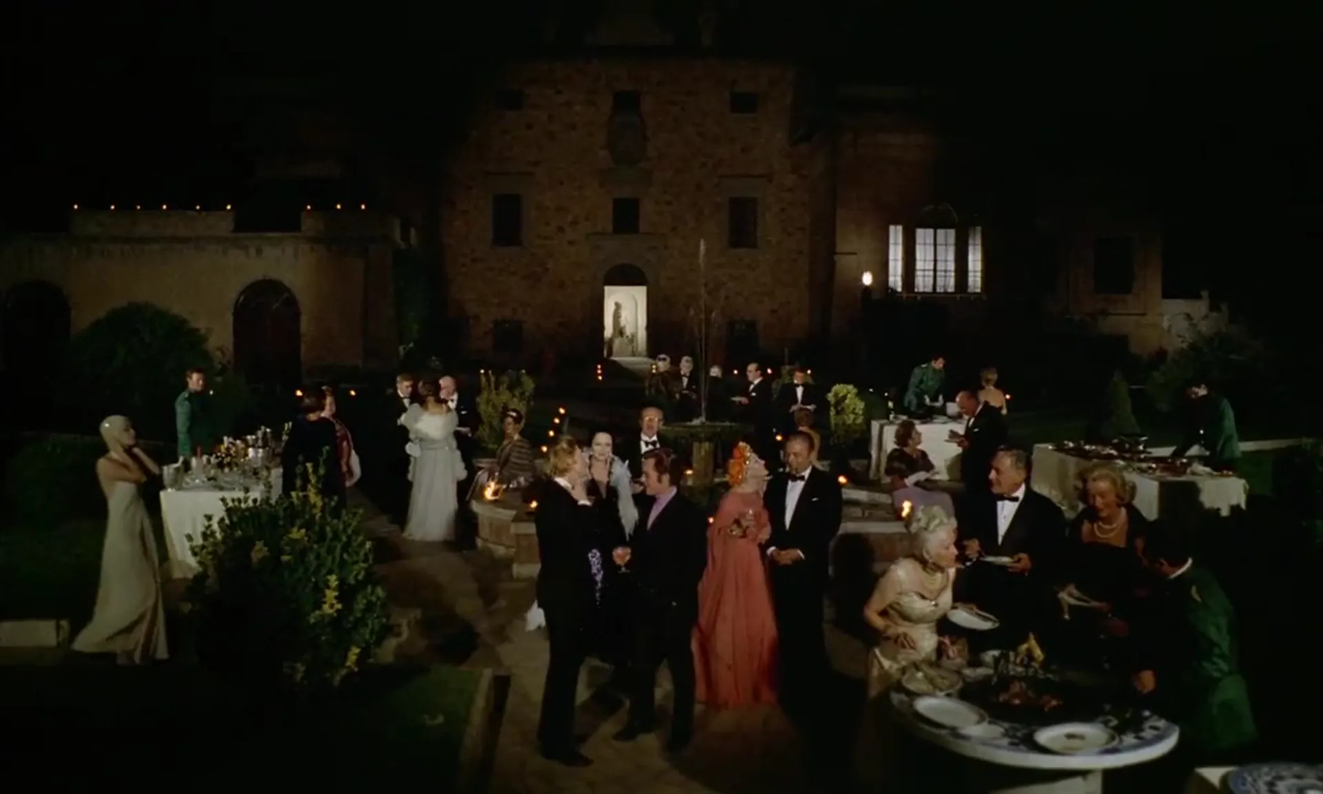 Dorian Gray scene still 5